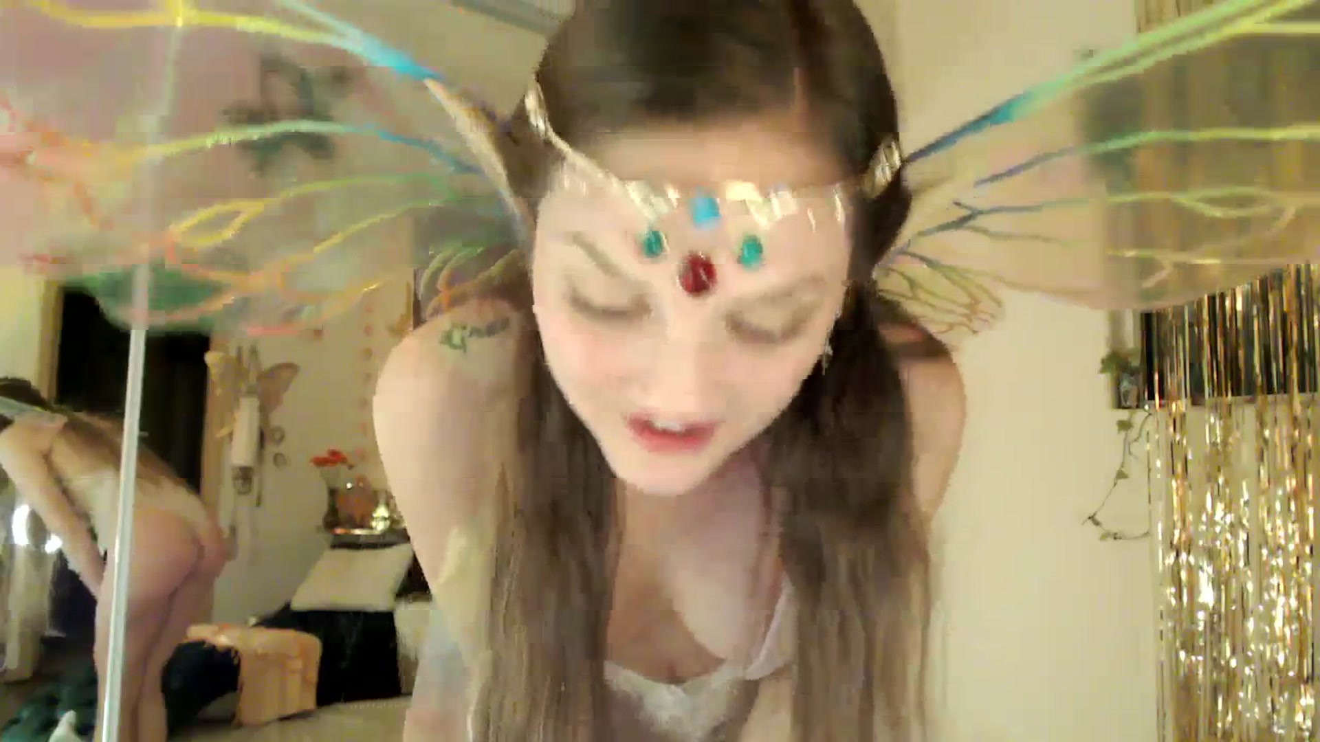 Gallery image thumbnail from GoldieFawn's myfreecams stream on, 04/05/2024, 10:15 image 9 of 20