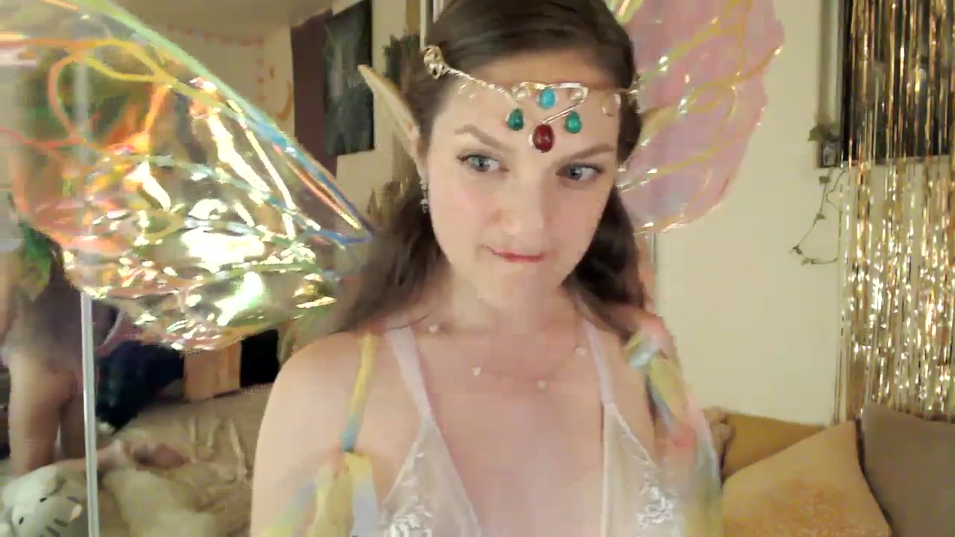 Gallery image thumbnail from GoldieFawn's myfreecams stream on, 04/05/2024, 10:15 image 8 of 20