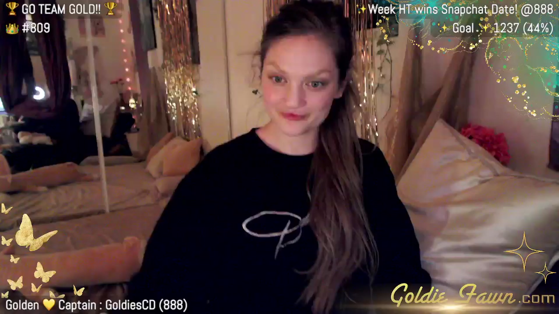 Gallery image thumbnail from GoldieFawn's myfreecams stream on, 04/10/2024, 09:19 image 5 of 20