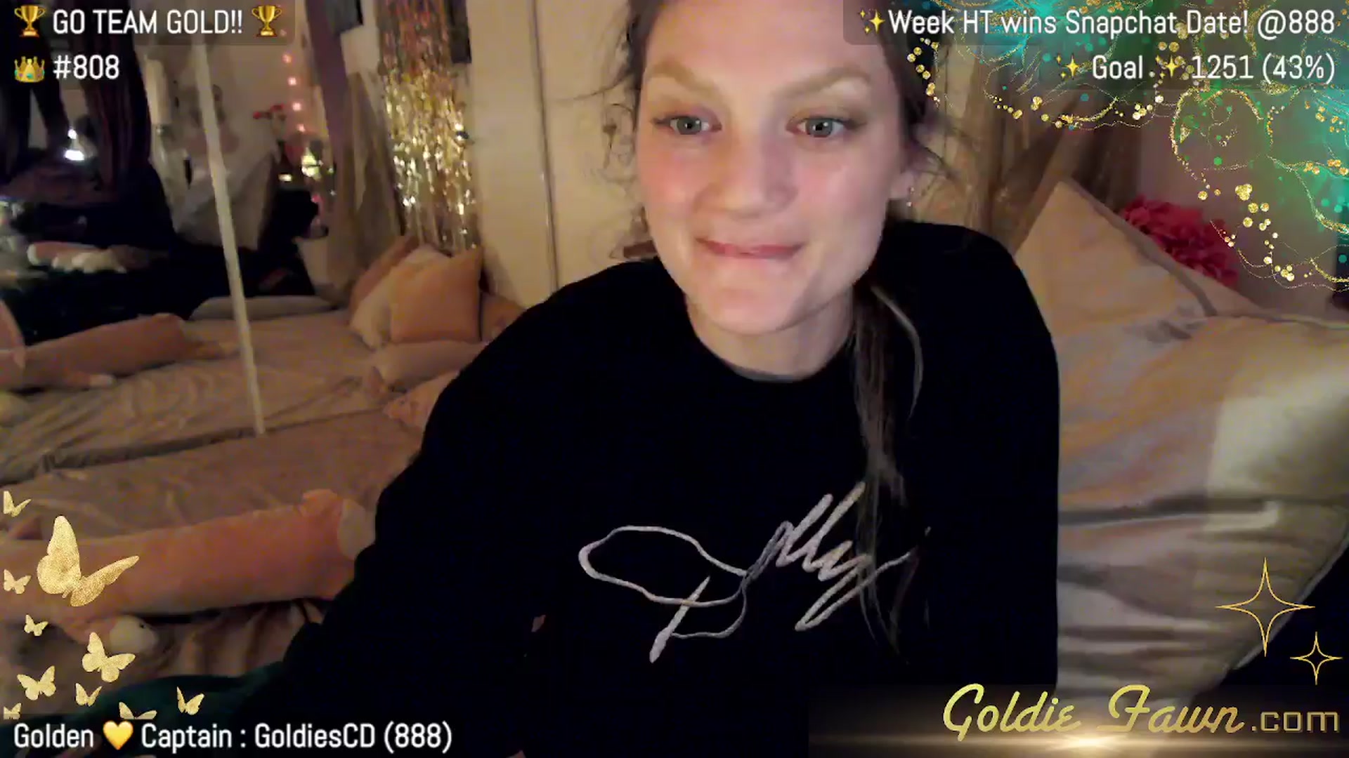 Gallery image thumbnail from GoldieFawn's myfreecams stream on, 04/10/2024, 09:19 image 3 of 20