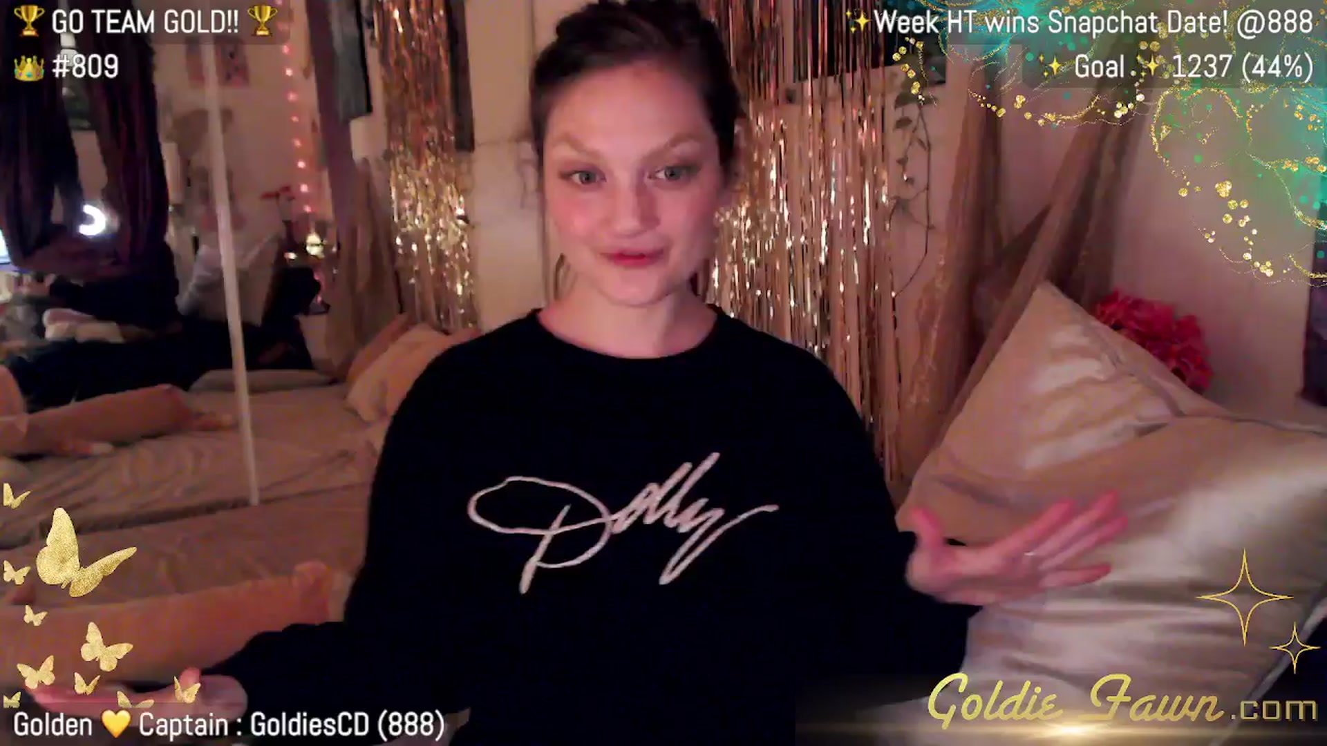 Gallery image thumbnail from GoldieFawn's myfreecams stream on, 04/10/2024, 09:19 image 6 of 20
