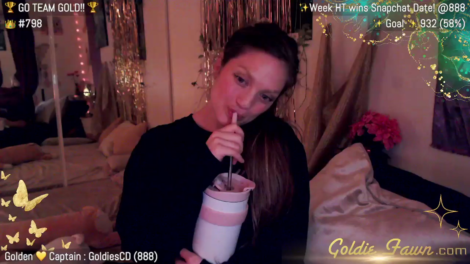 Gallery image thumbnail from GoldieFawn's myfreecams stream on, 04/10/2024, 09:19 image 19 of 20