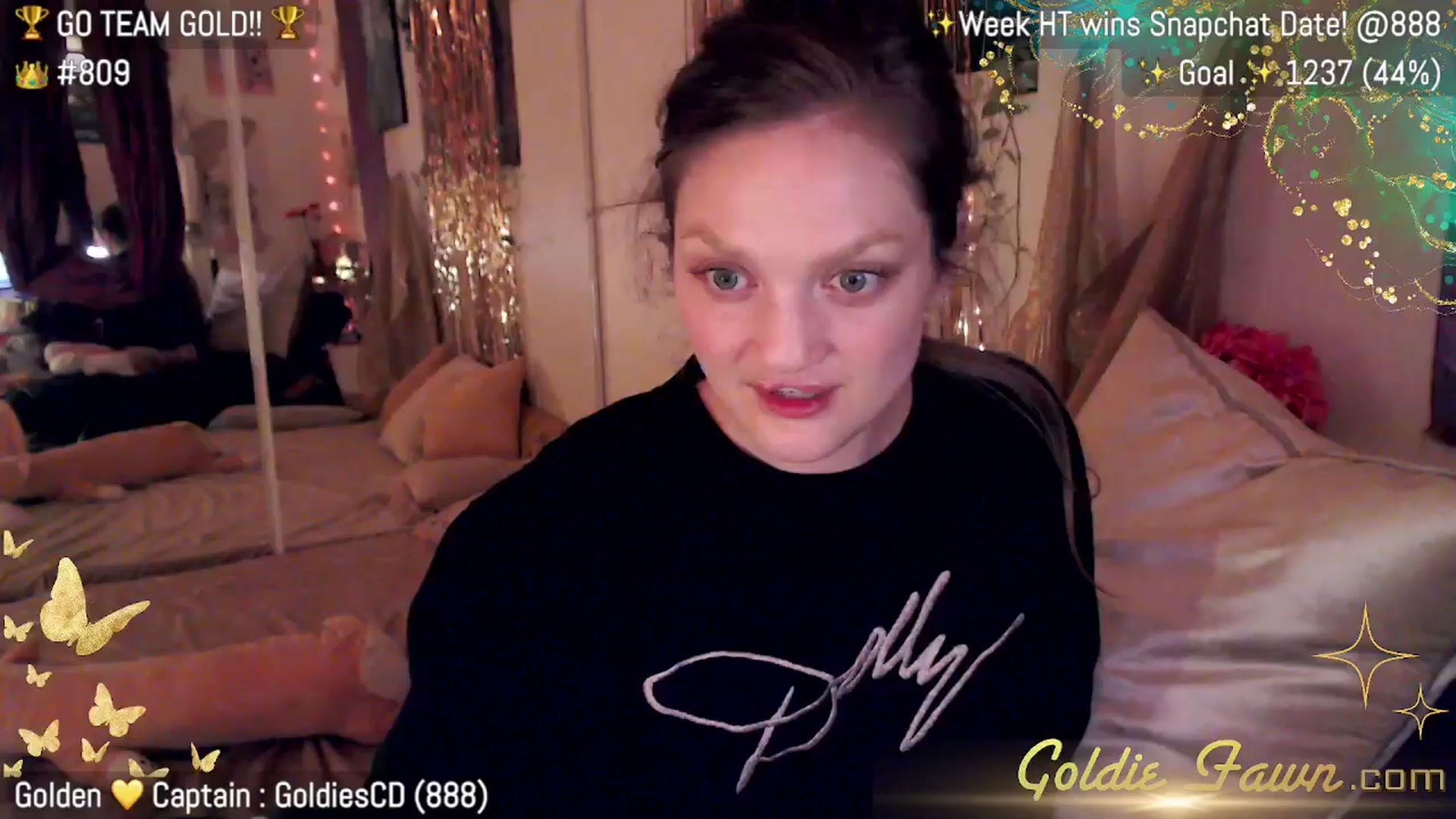 Gallery image thumbnail from GoldieFawn's myfreecams stream on, 04/10/2024, 09:19 image 7 of 20