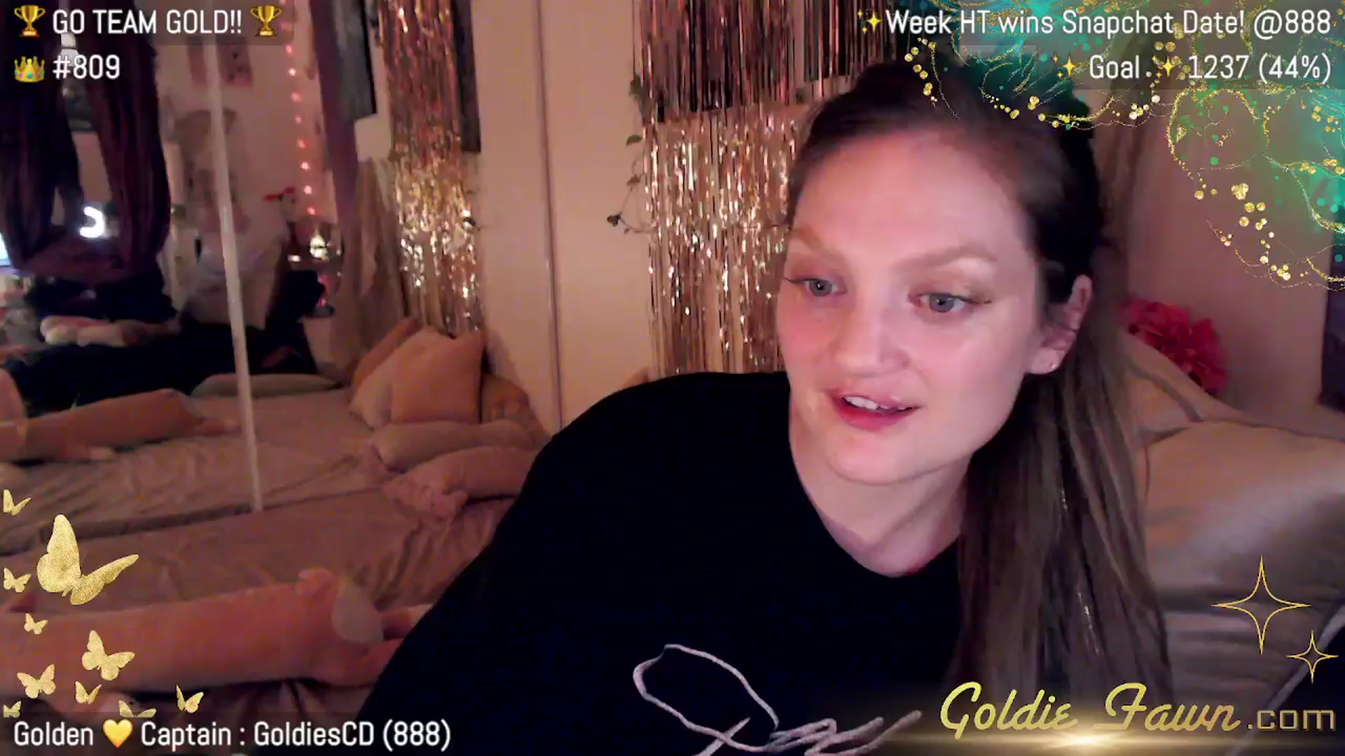 Gallery image thumbnail from GoldieFawn's myfreecams stream on, 04/10/2024, 09:19 image 8 of 20