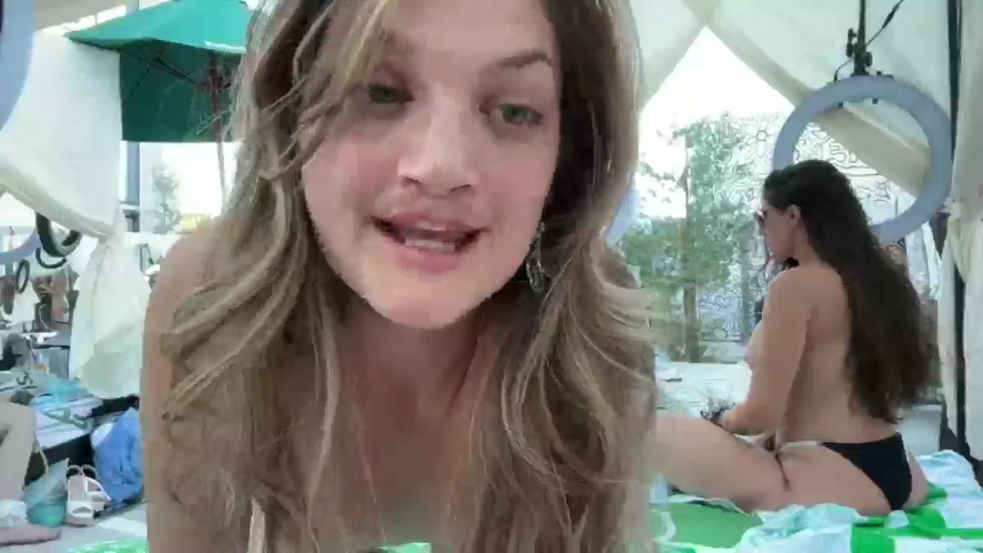 Gallery image thumbnail from GoldieFawn's myfreecams stream on, 10/09/2025, 01:12 image 2 of 20