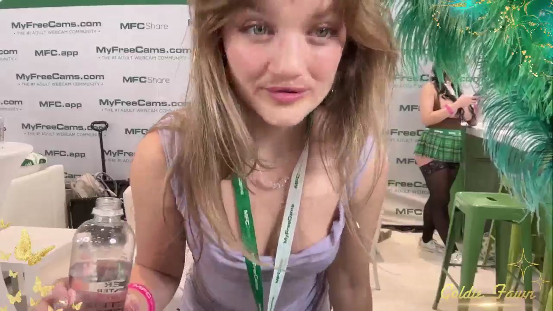 Gallery image thumbnail from GoldieFawn's myfreecams stream on, 01/23/2026, 02:55 image 17 of 20