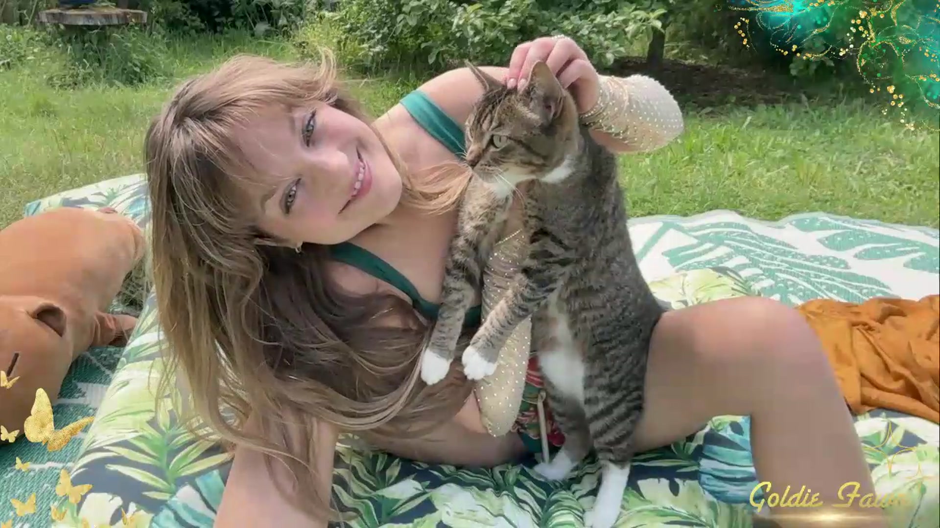 Gallery image thumbnail from GoldieFawn's myfreecams stream on, 05/30/2026, 23:16 image 2 of 20