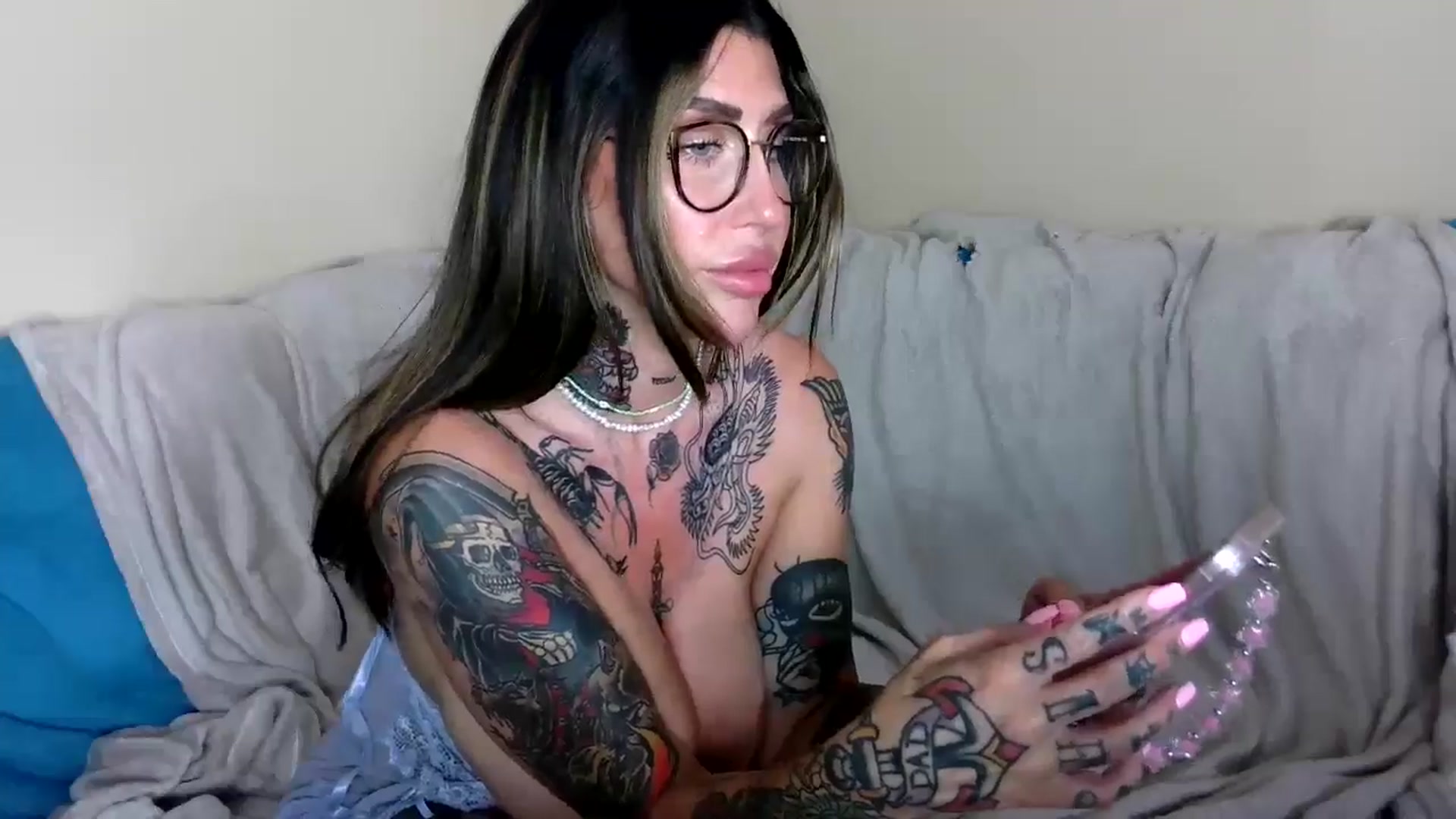 Gallery image thumbnail from Goldilicks's myfreecams stream on, 07/23/2024, 20:50 image 14 of 20