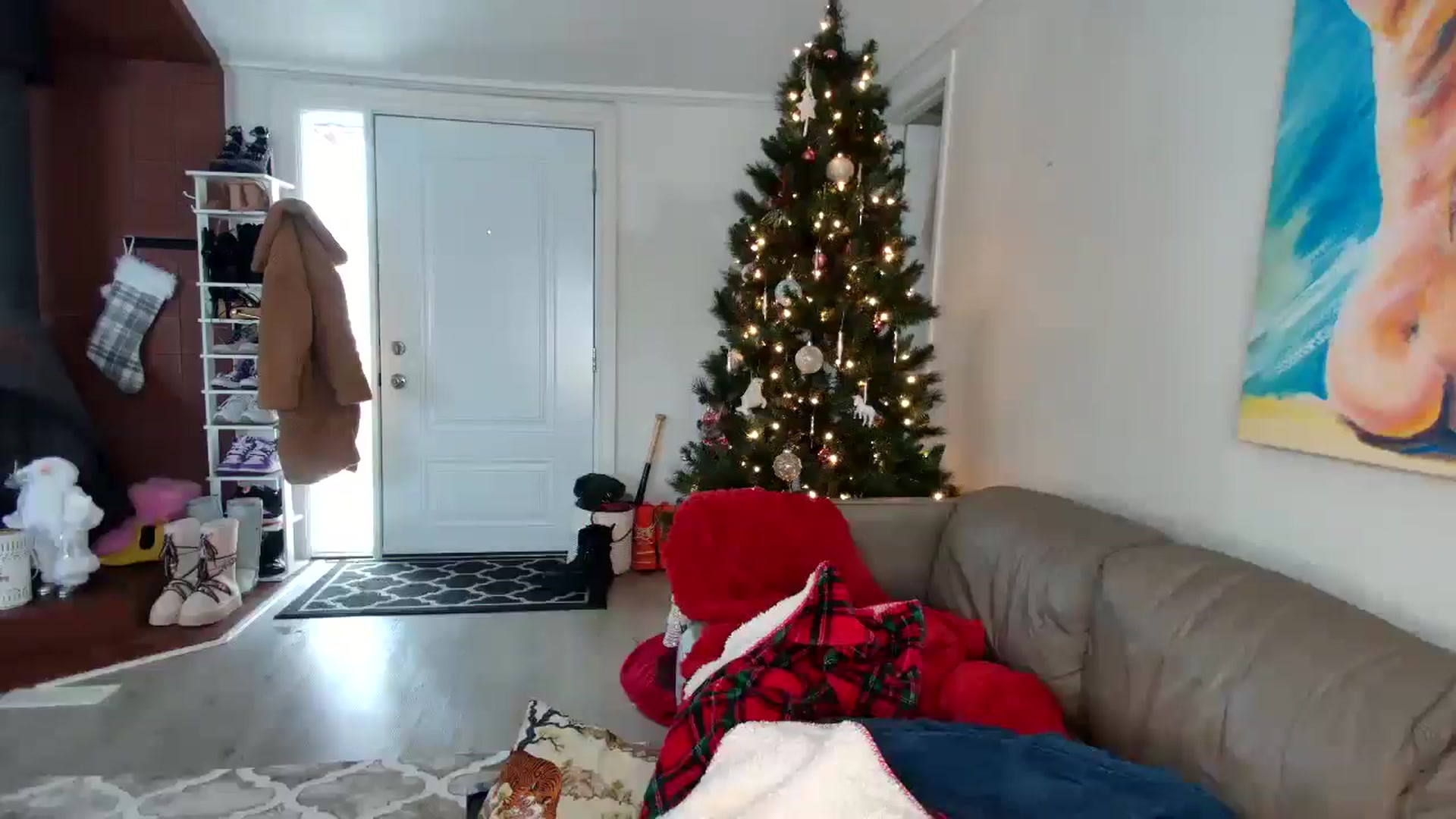 Gallery image thumbnail from Goldilicks's myfreecams stream on, 12/20/2024, 19:44 image 12 of 20