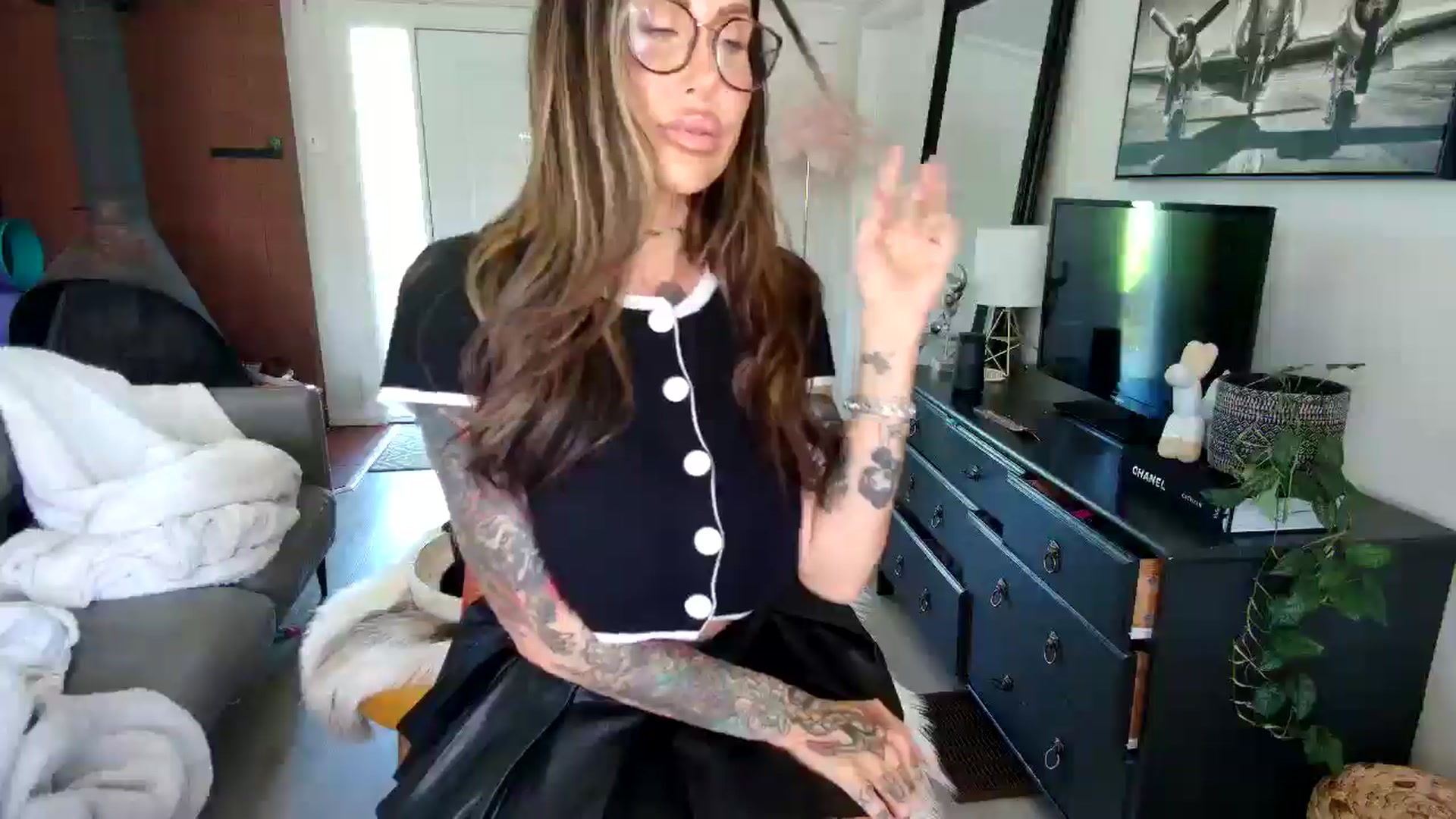 Gallery image thumbnail from Goldilicks's myfreecams stream on, 05/27/2025, 14:32 image 10 of 20