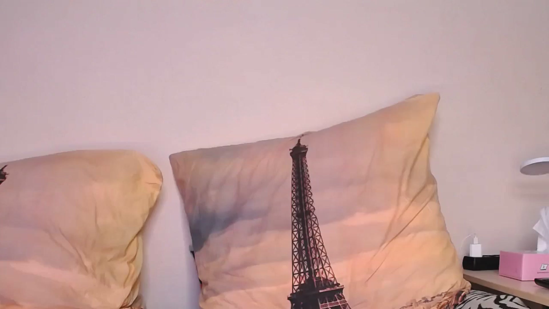 Gallery image thumbnail from GoldySun's myfreecams stream on, 05/07/2025, 17:20 image 12 of 20