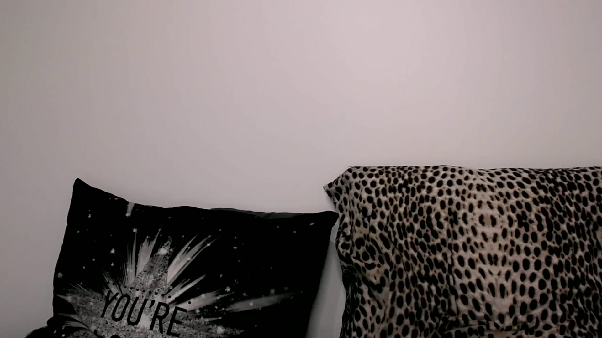 Gallery image thumbnail from GoldySun's myfreecams stream on, 06/16/2025, 19:08 image 16 of 20