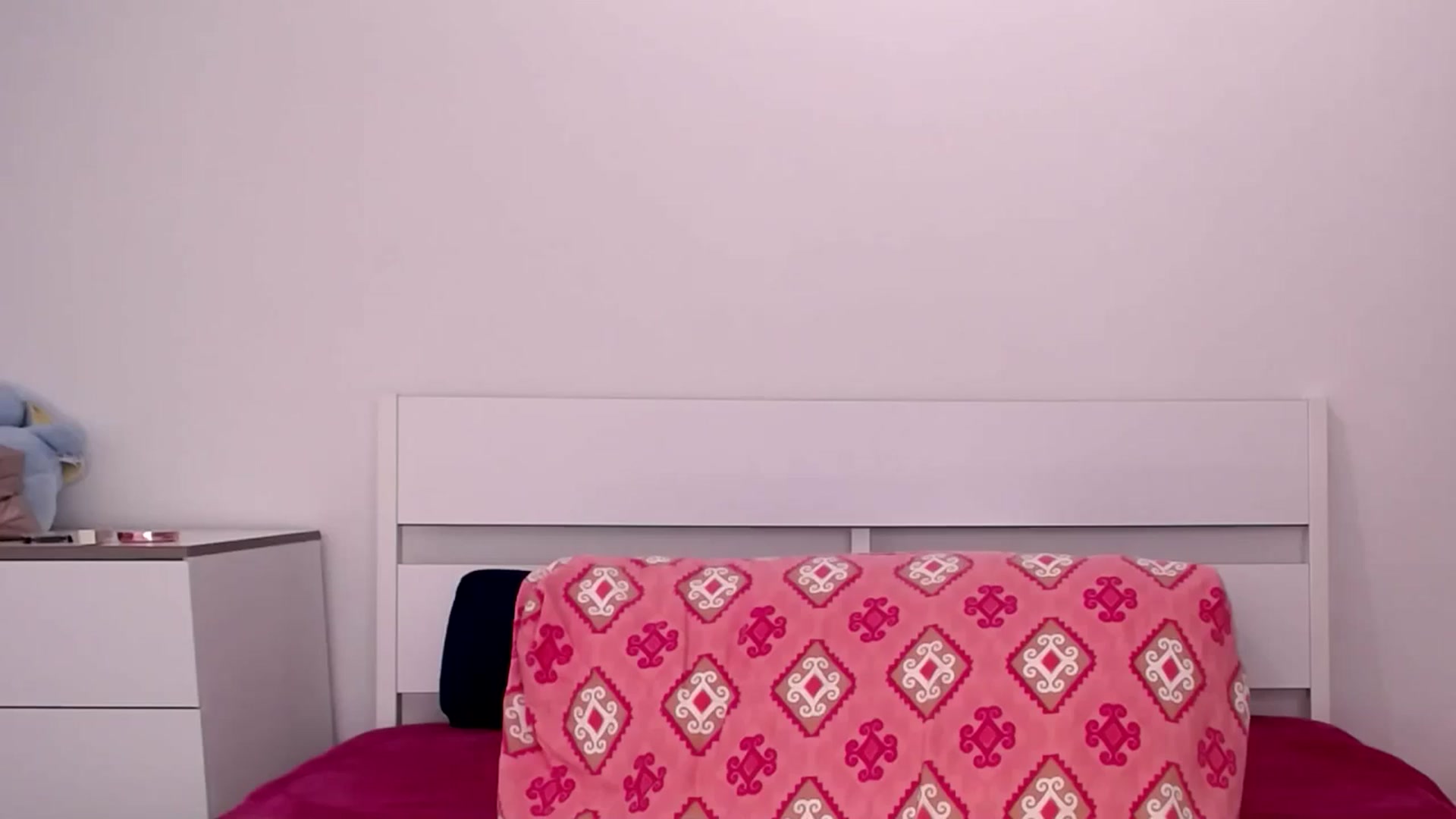 Gallery image thumbnail from GoldySun's myfreecams stream on, 11/24/2025, 16:47 image 6 of 20