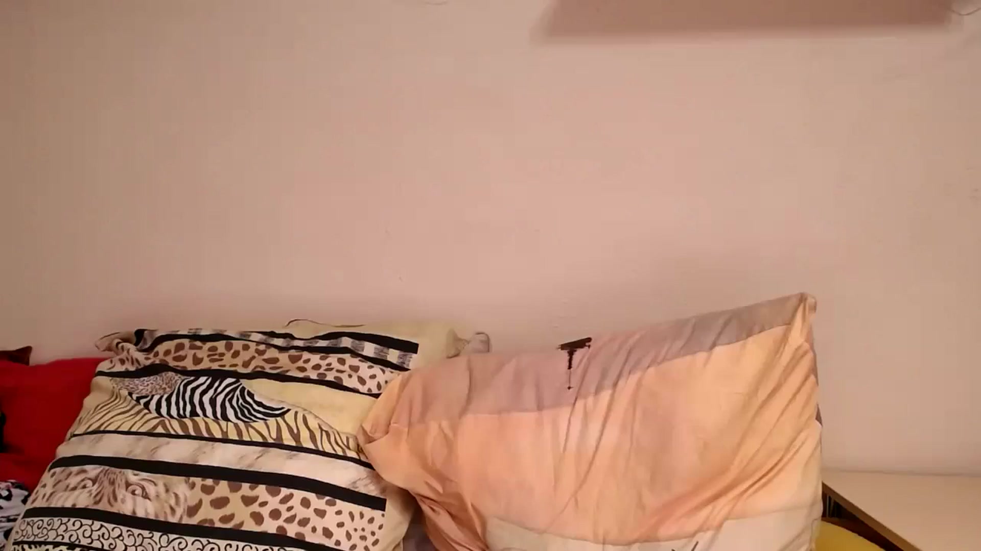 Gallery image thumbnail from GoldySun's myfreecams stream on, 01/02/2026, 19:54 image 4 of 20
