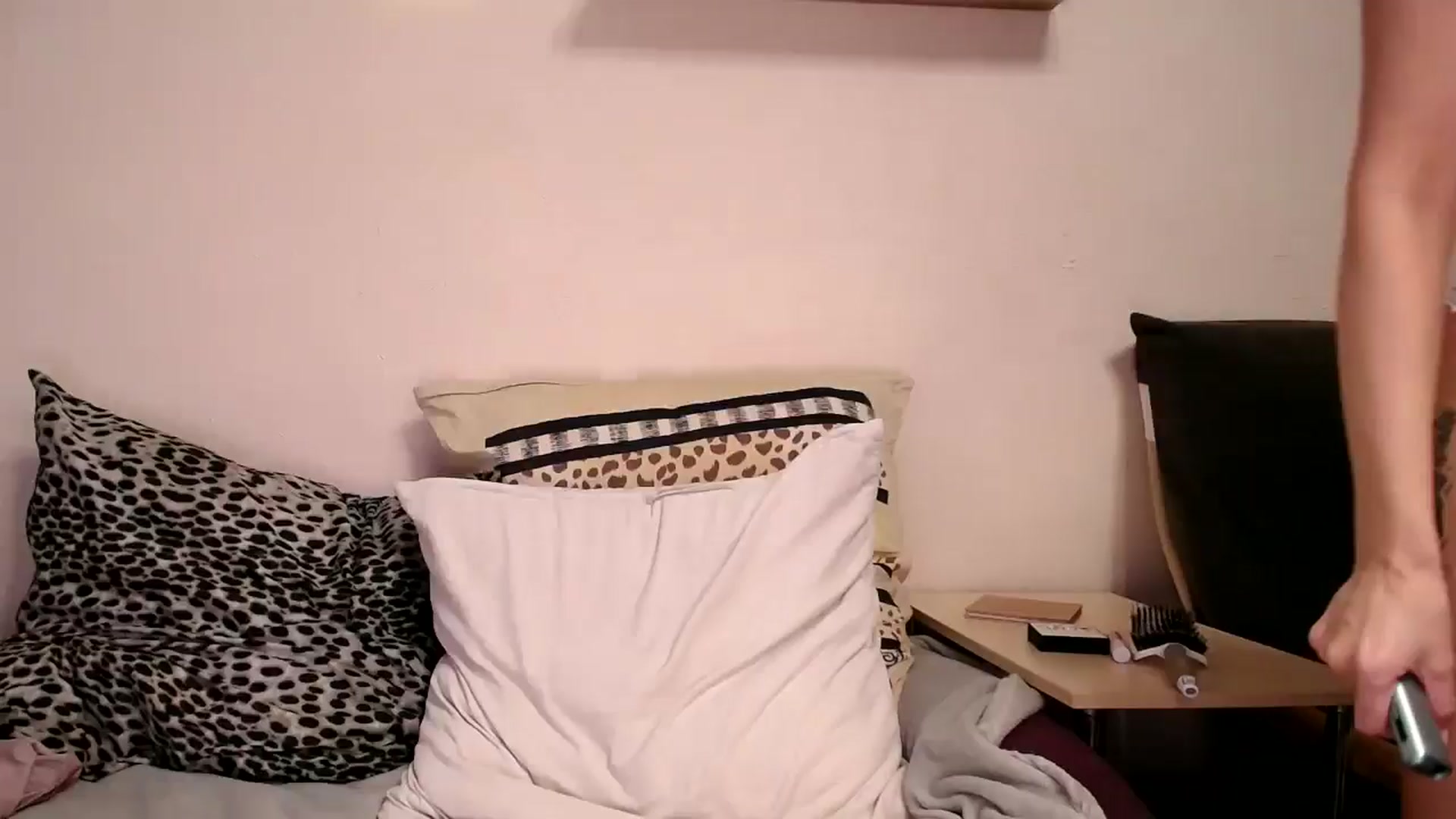 Gallery image thumbnail from GoldySun's myfreecams stream on, 01/07/2026, 19:21 image 8 of 20