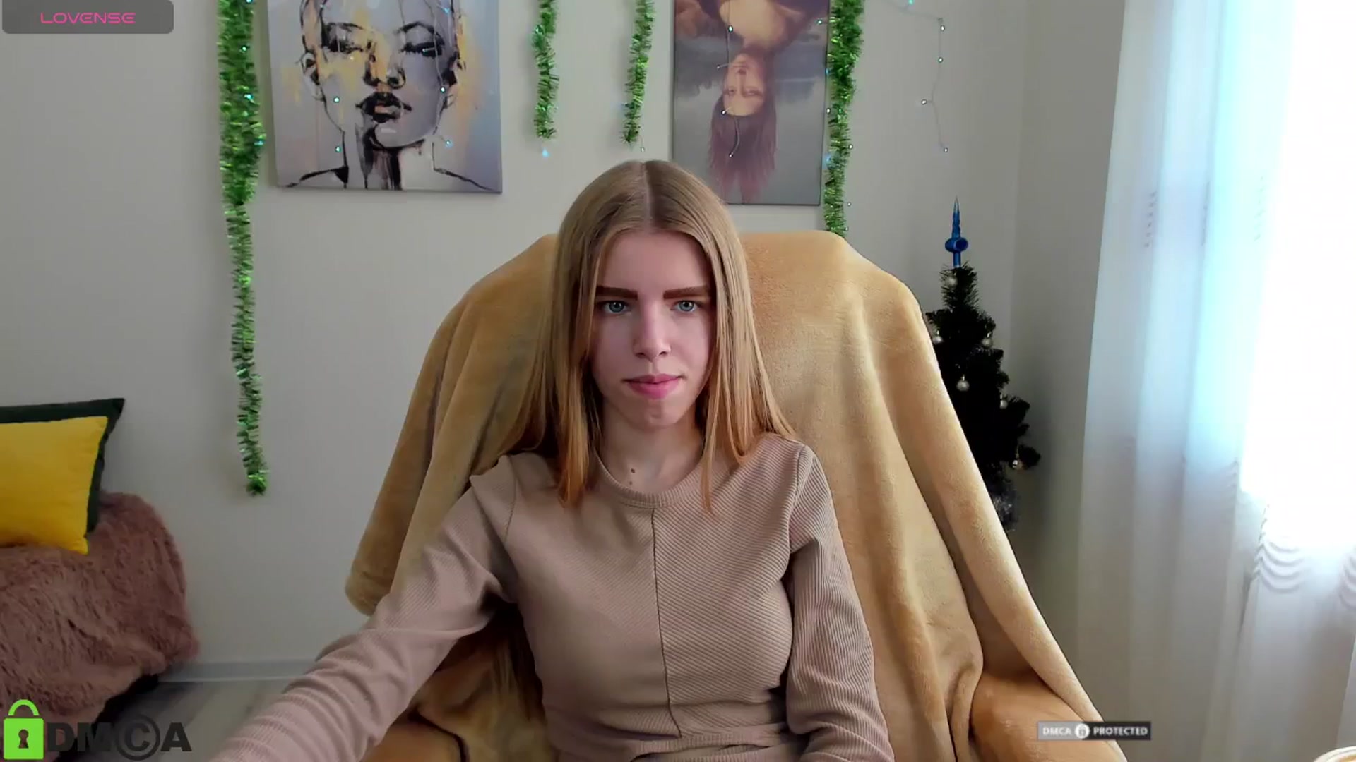 Gallery image thumbnail from Goldy_Emma's myfreecams stream on, 12/30/2024, 11:30 image 20 of 20