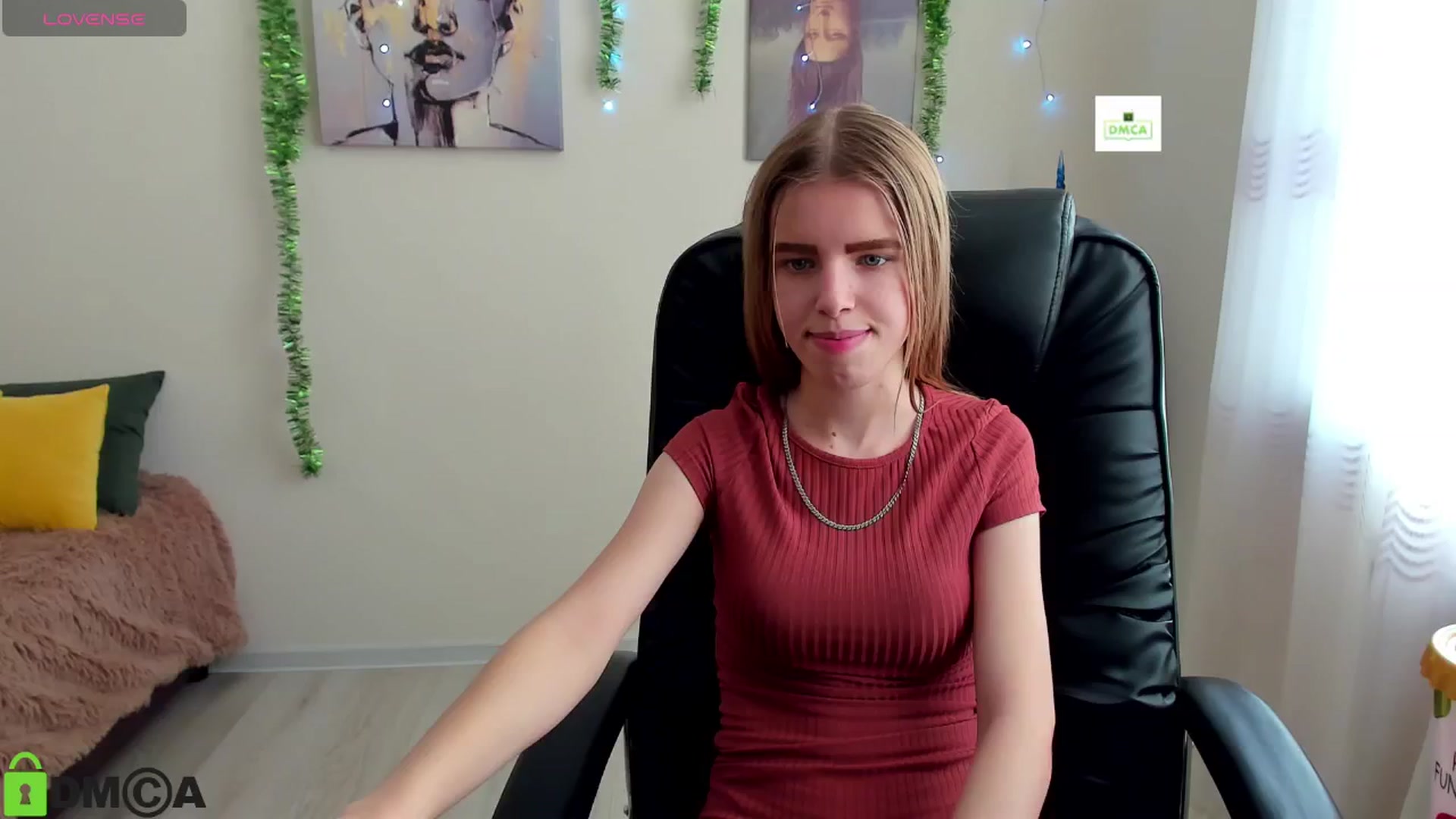 Gallery image thumbnail from Goldy_Emma's myfreecams stream on, 12/31/2024, 12:13 image 20 of 20