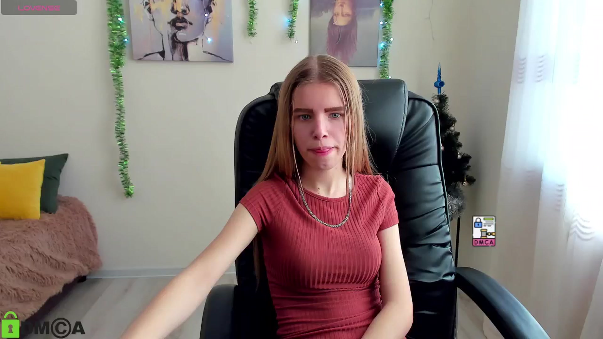 Gallery image thumbnail from Goldy_Emma's myfreecams stream on, 12/31/2024, 12:13 image 8 of 20