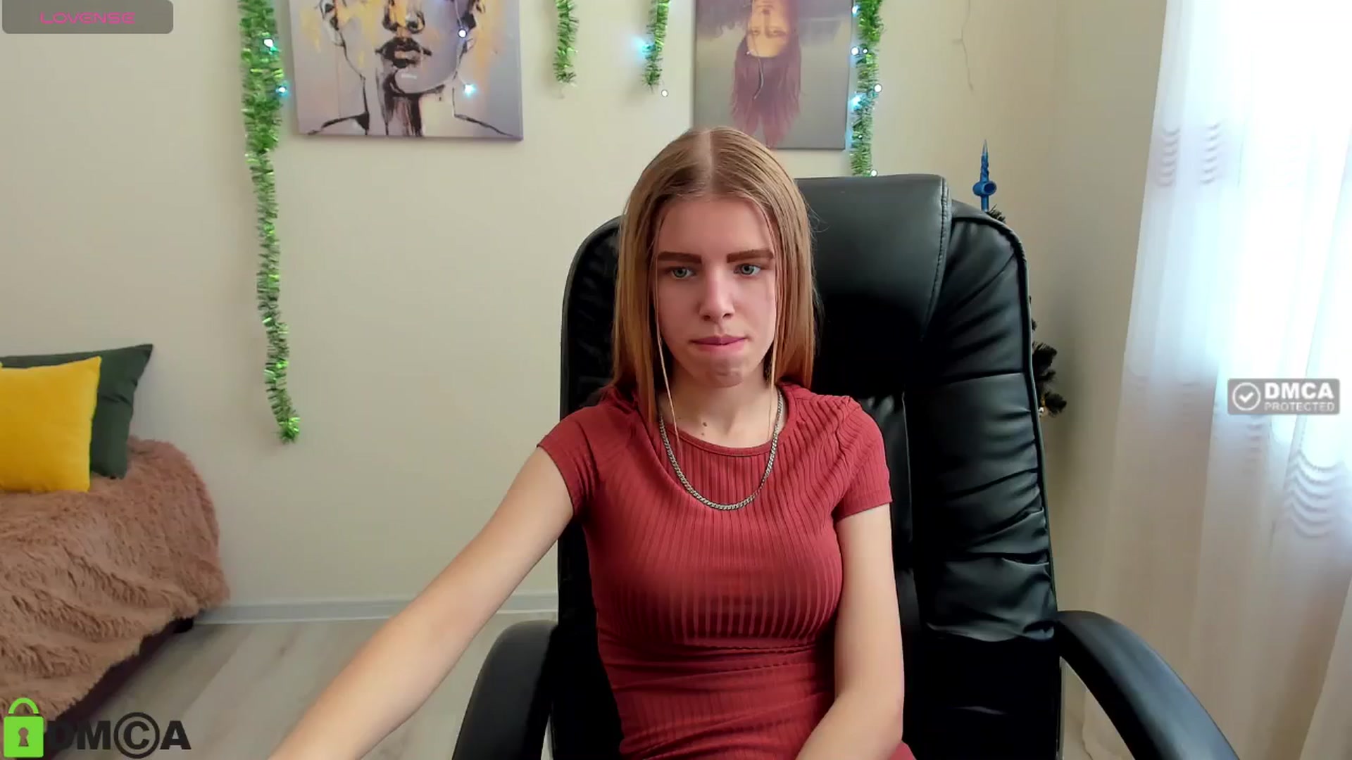 Gallery image thumbnail from Goldy_Emma's myfreecams stream on, 12/31/2024, 12:13 image 13 of 20