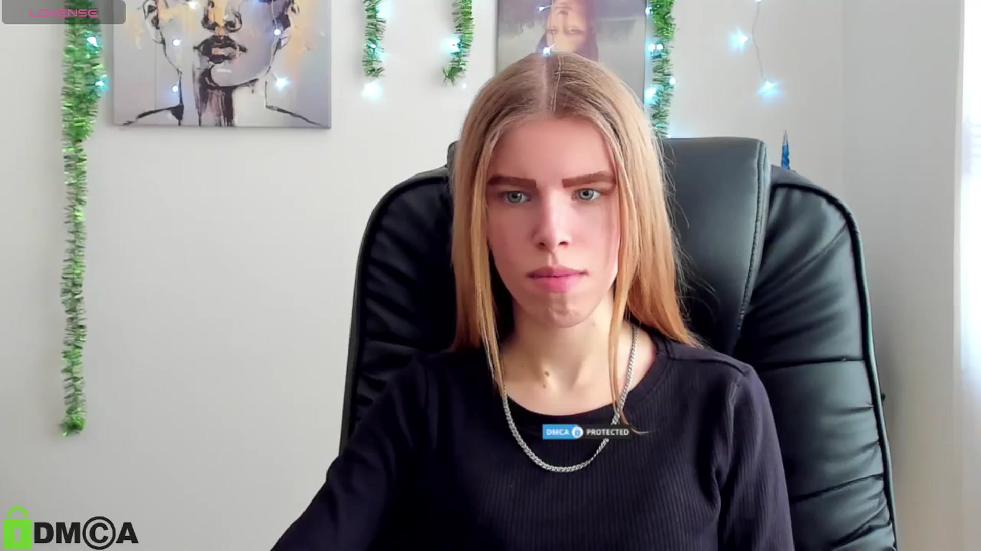 Gallery image thumbnail from Goldy_Emma's myfreecams stream on, 01/01/2025, 10:20 image 4 of 20