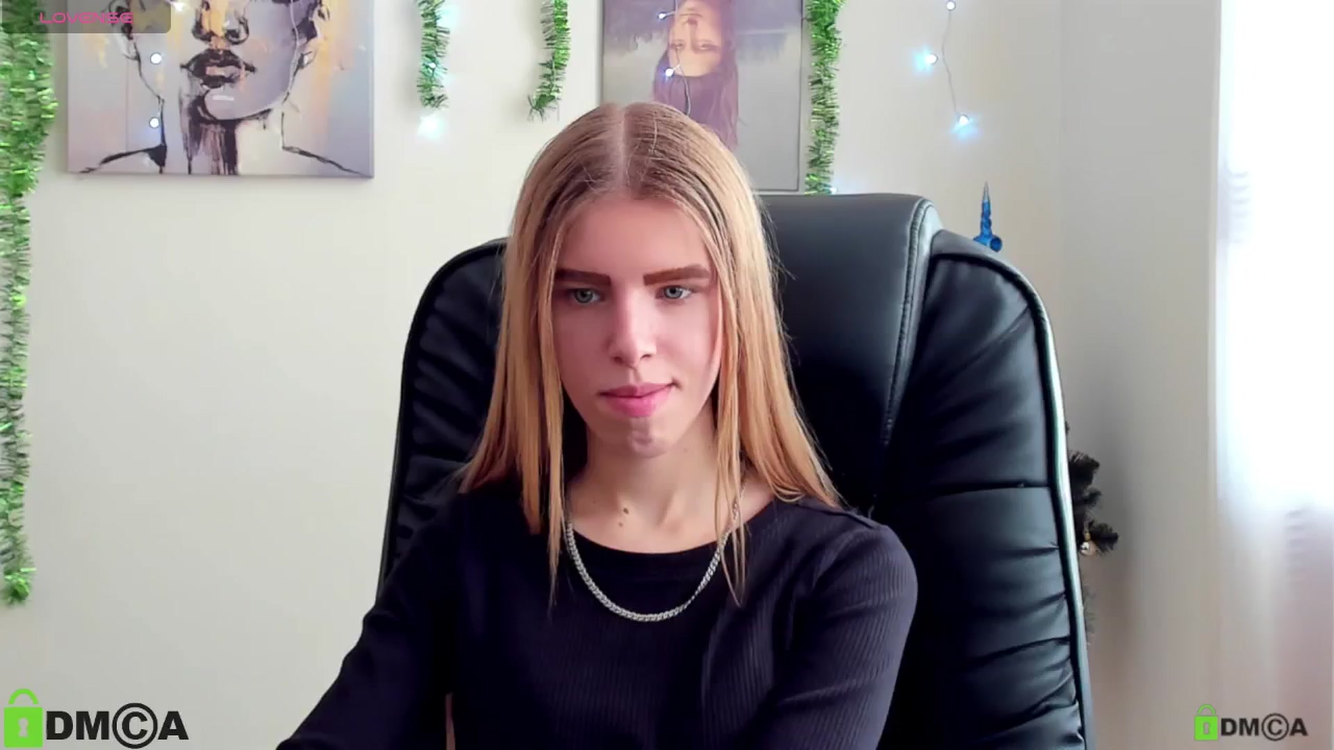 Gallery image thumbnail from Goldy_Emma's myfreecams stream on, 01/01/2025, 12:06 image 19 of 20