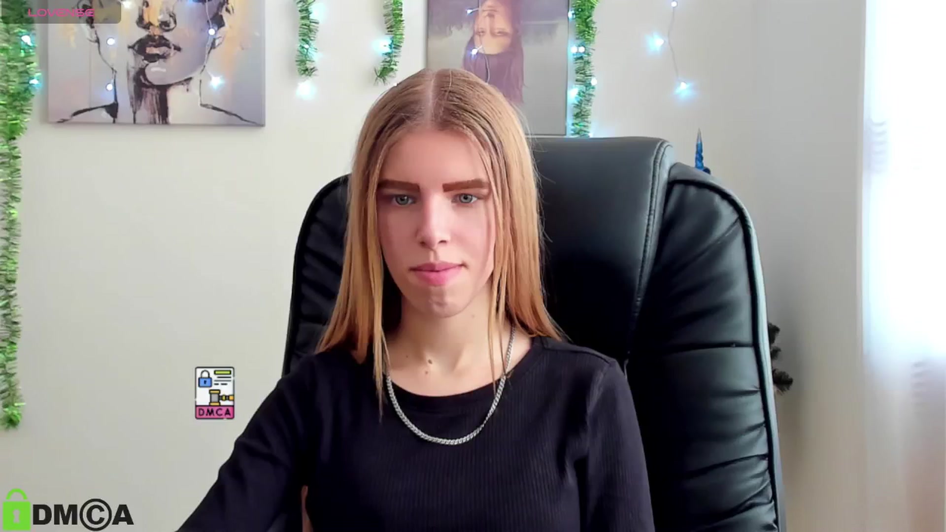 Gallery image thumbnail from Goldy_Emma's myfreecams stream on, 01/01/2025, 12:06 image 6 of 20