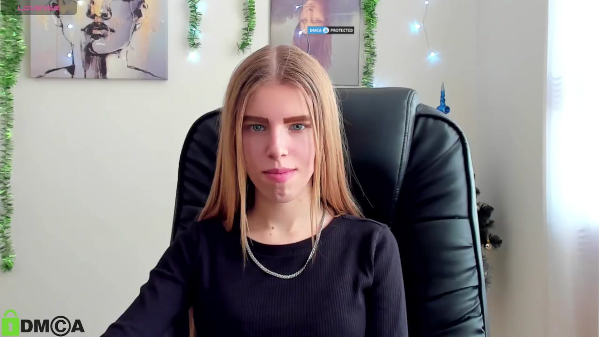 Gallery image thumbnail from Goldy_Emma's myfreecams stream on, 01/01/2025, 12:06 image 9 of 20