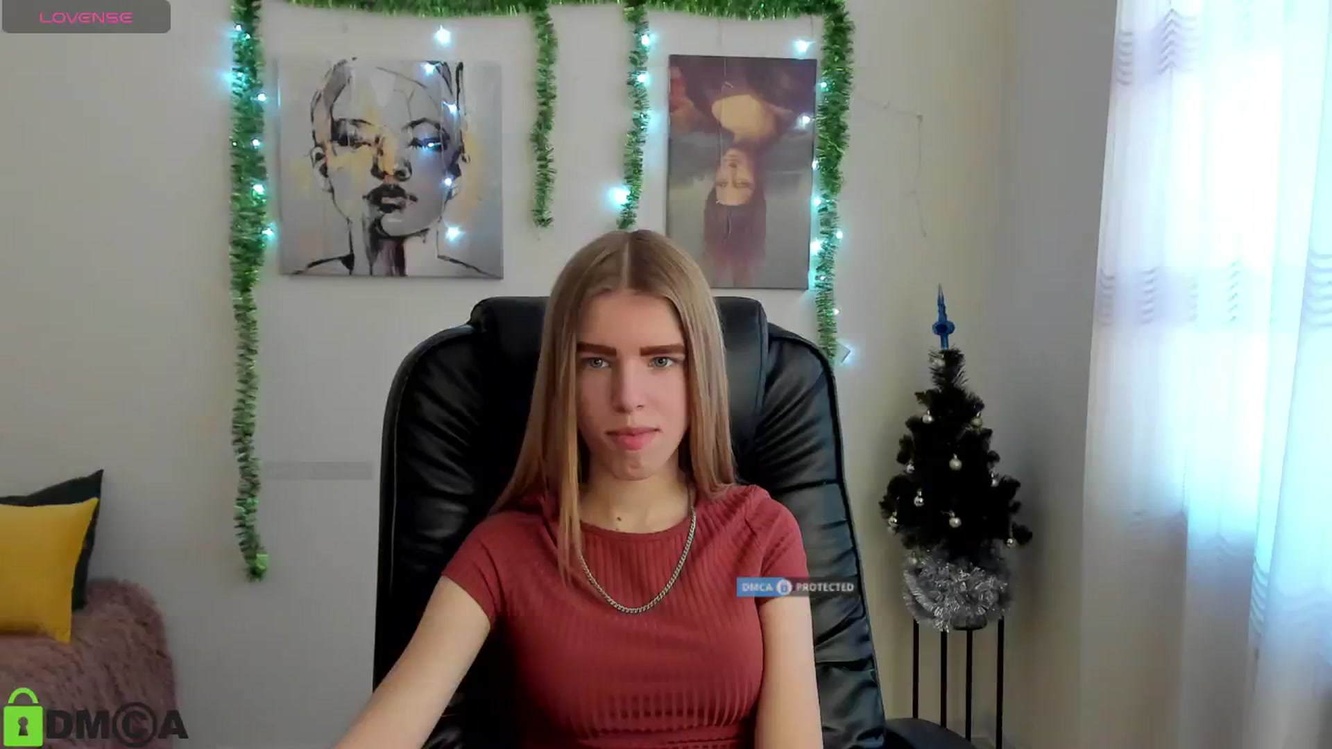Gallery image thumbnail from Goldy_Emma's myfreecams stream on, 01/02/2025, 08:14 image 13 of 20