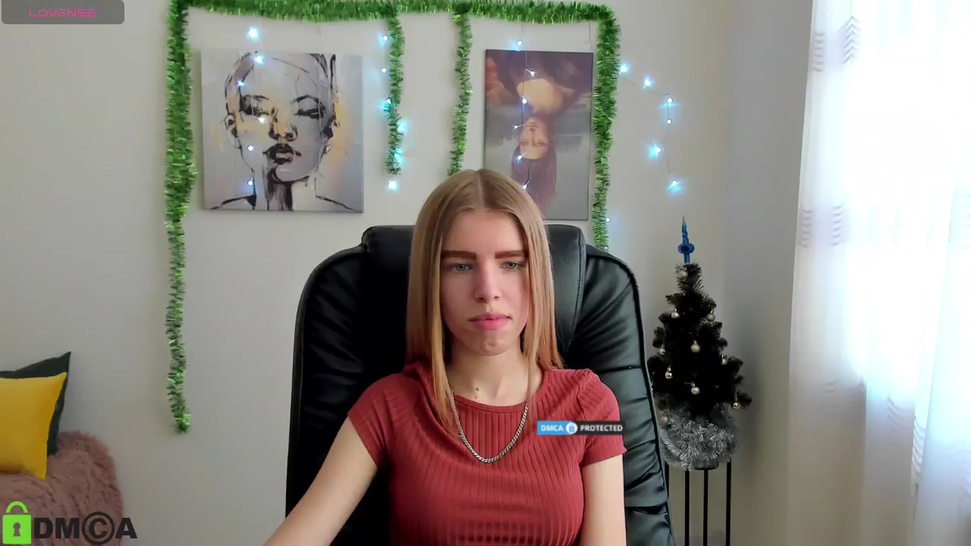 Gallery image thumbnail from Goldy_Emma's myfreecams stream on, 01/02/2025, 09:32 image 14 of 20