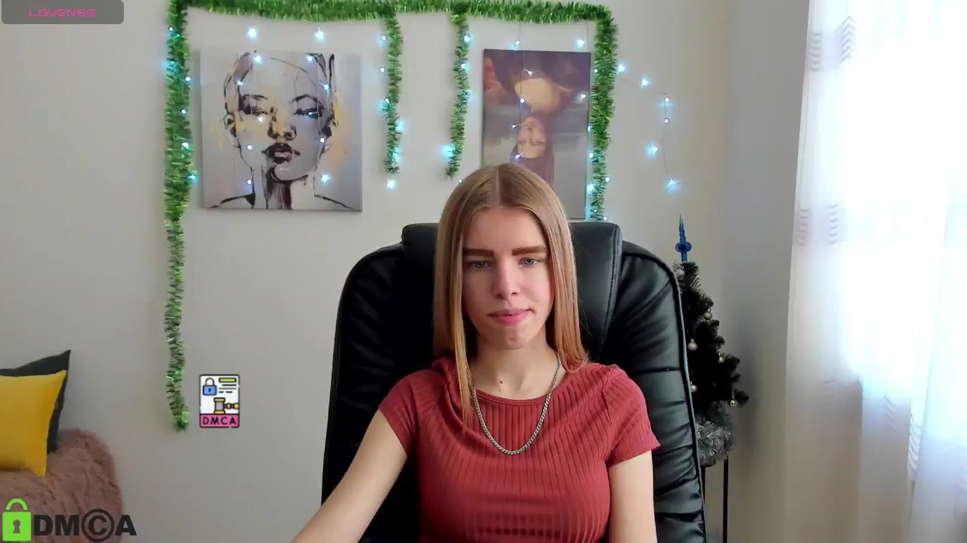 Gallery image thumbnail from Goldy_Emma's myfreecams stream on, 01/02/2025, 09:32 image 13 of 20