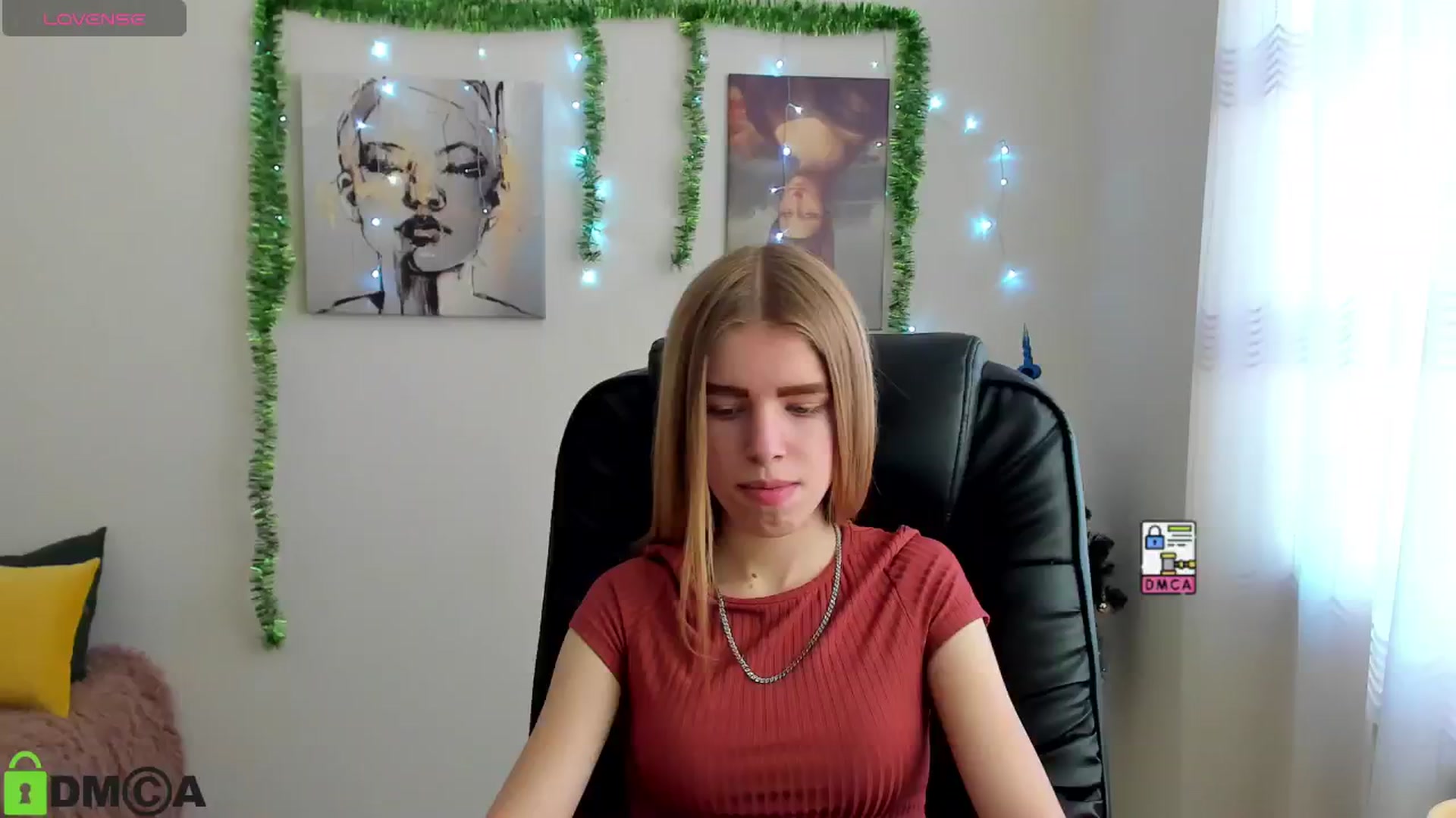 Gallery image thumbnail from Goldy_Emma's myfreecams stream on, 01/02/2025, 09:32 image 5 of 20