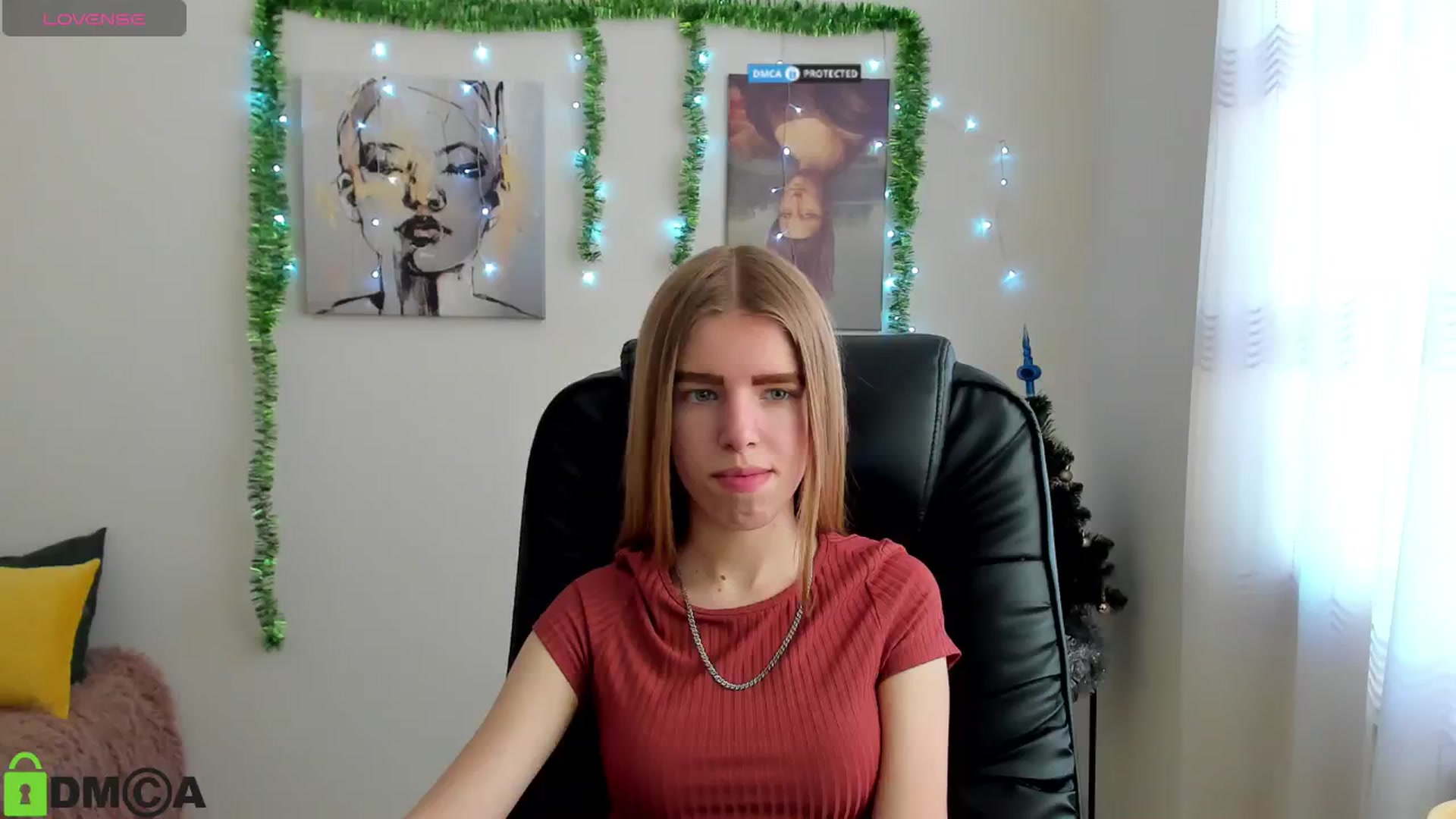 Gallery image thumbnail from Goldy_Emma's myfreecams stream on, 01/02/2025, 09:32 image 8 of 20