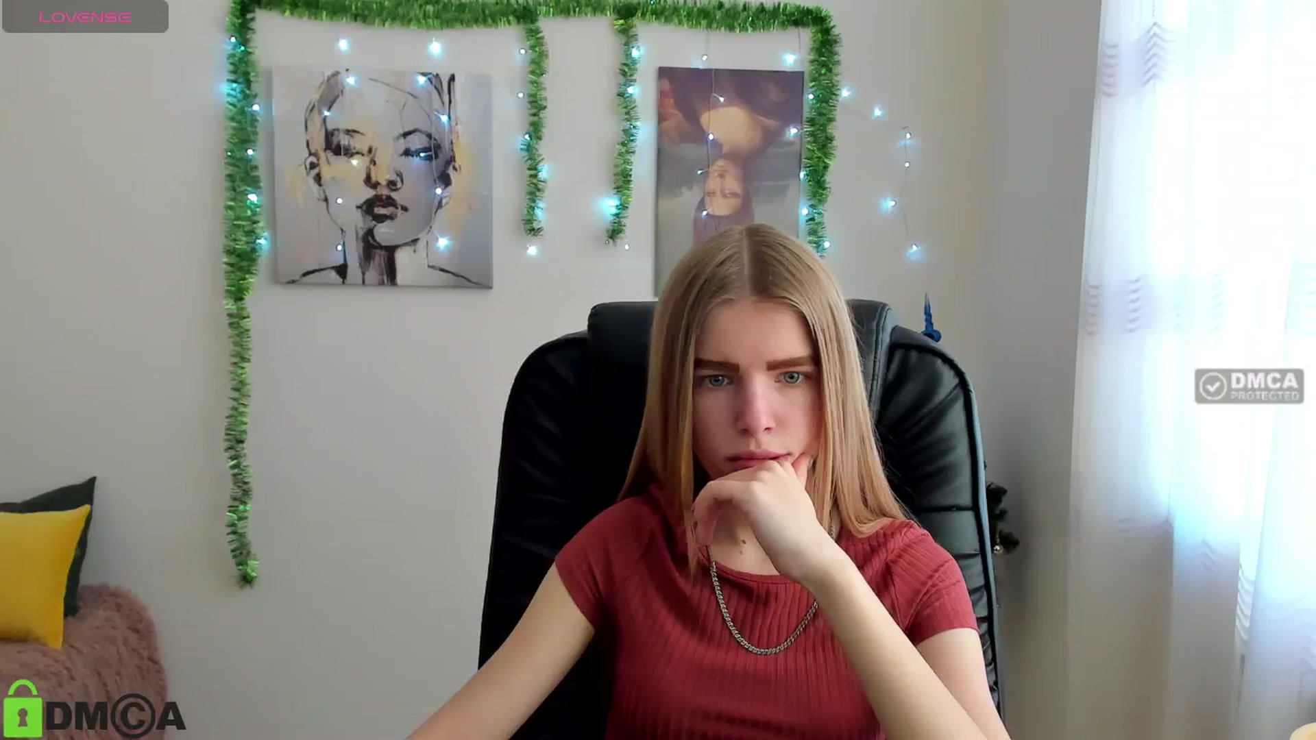 Gallery image thumbnail from Goldy_Emma's myfreecams stream on, 01/02/2025, 09:32 image 4 of 20