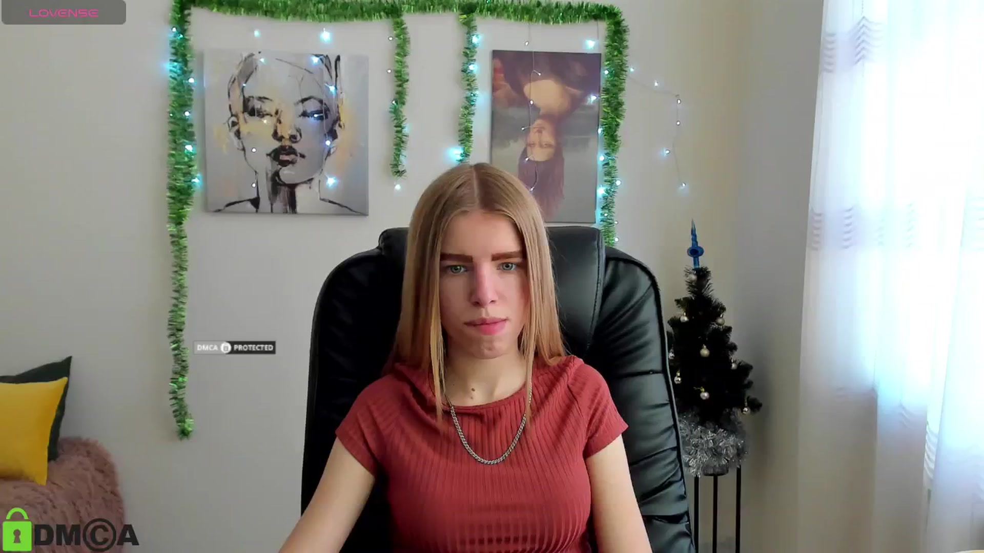 Gallery image thumbnail from Goldy_Emma's myfreecams stream on, 01/02/2025, 09:32 image 2 of 20