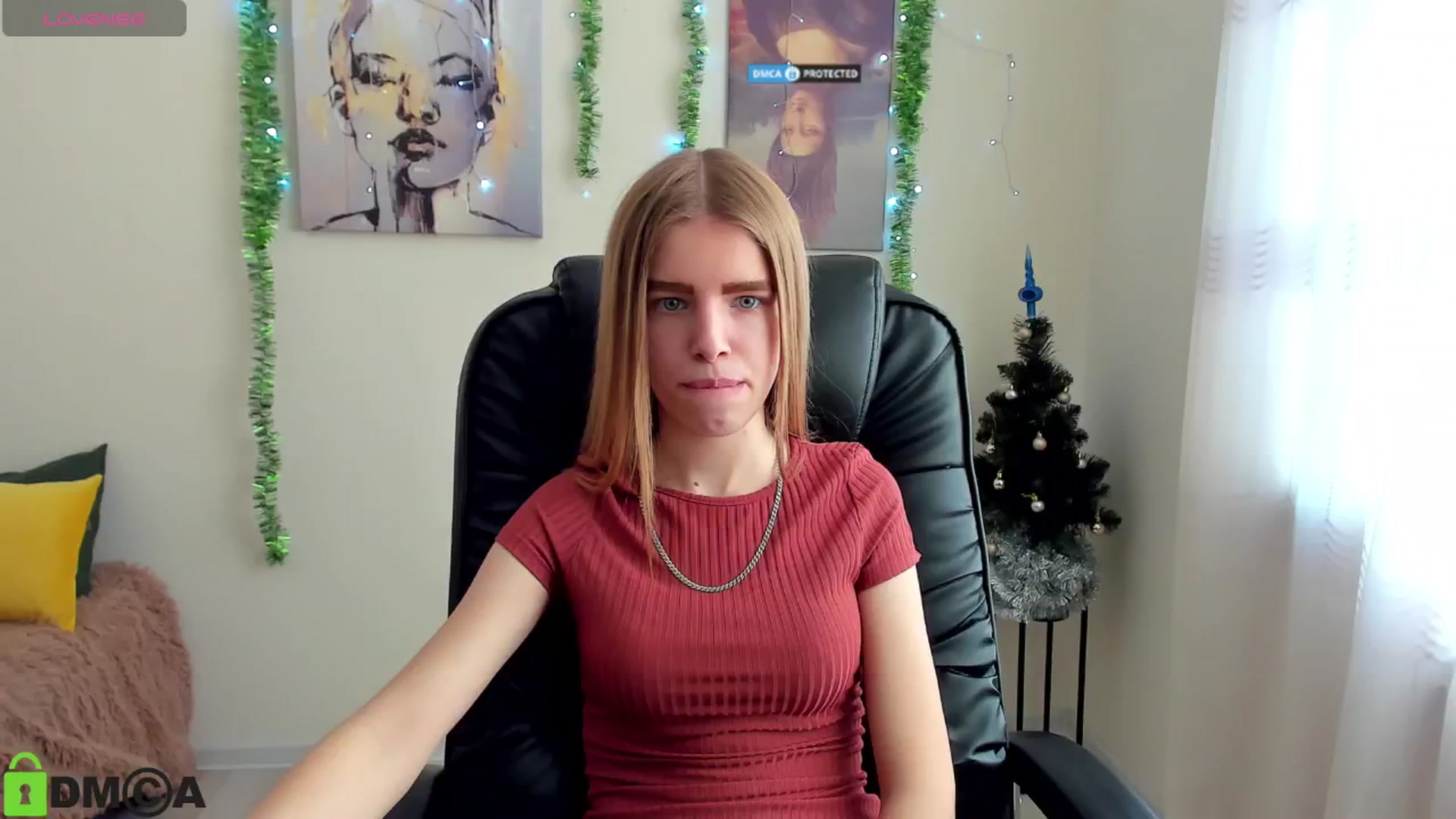 Gallery image thumbnail from Goldy_Emma's myfreecams stream on, 01/02/2025, 10:41 image 10 of 20