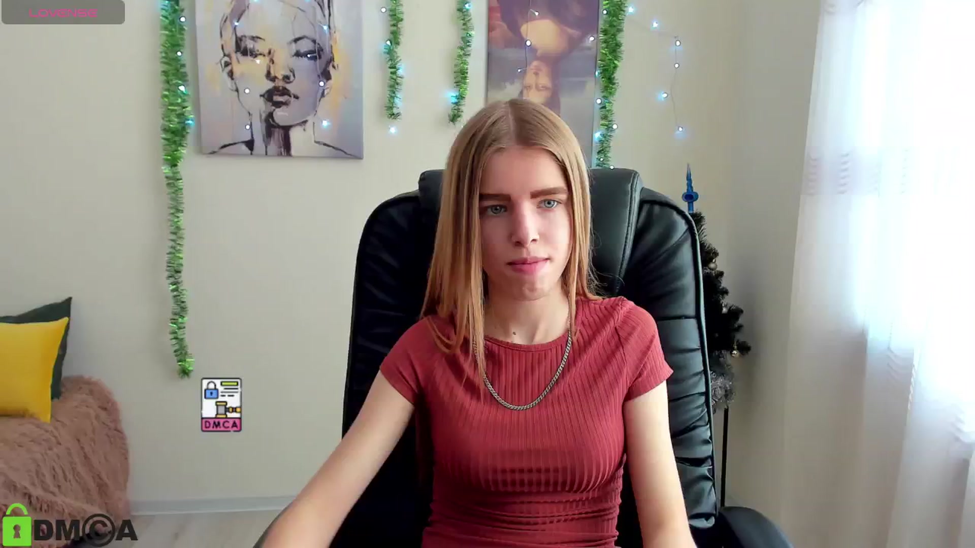 Gallery image thumbnail from Goldy_Emma's myfreecams stream on, 01/02/2025, 10:41 image 11 of 20