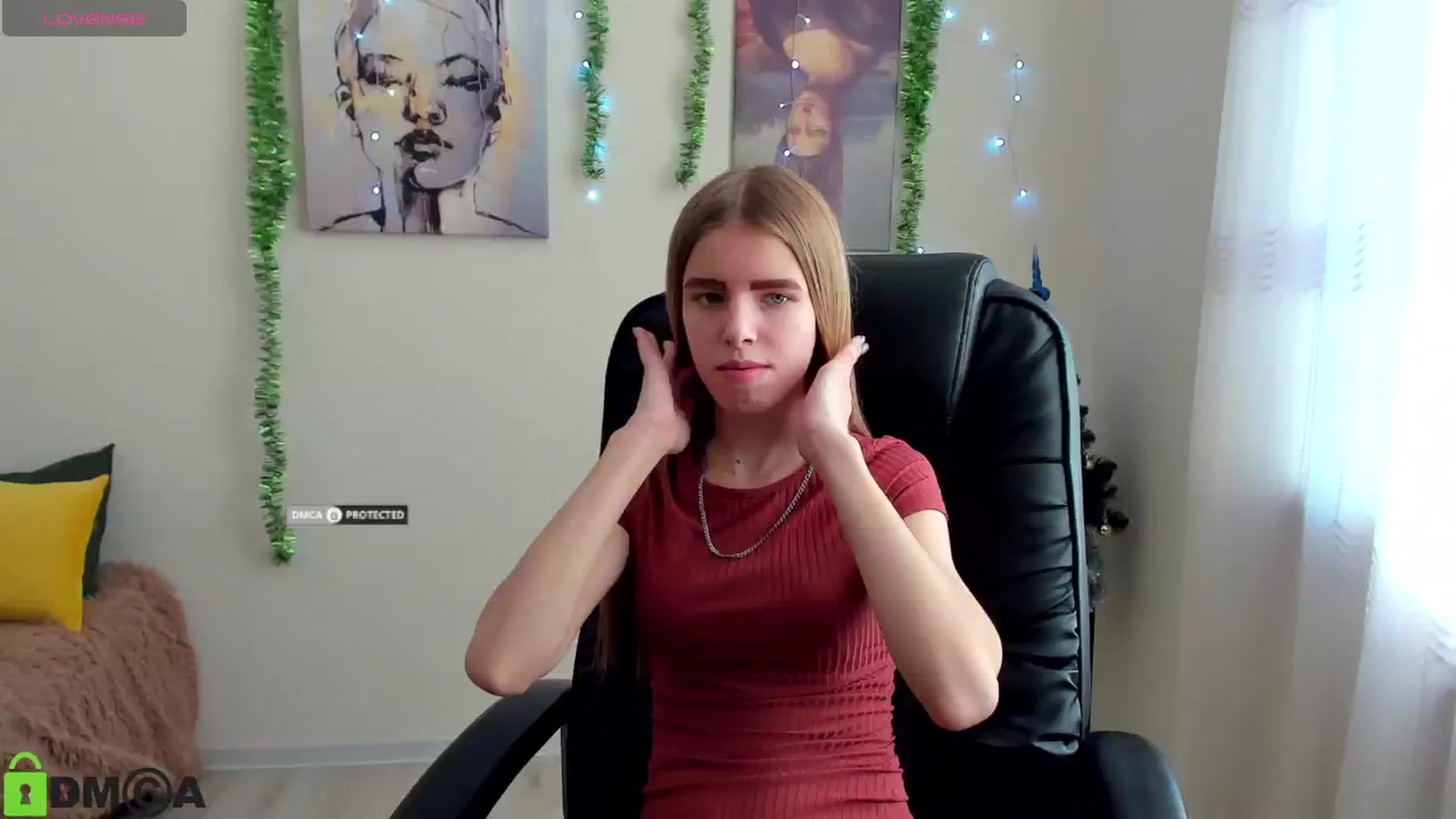 Gallery image thumbnail from Goldy_Emma's myfreecams stream on, 01/02/2025, 11:14 image 2 of 20