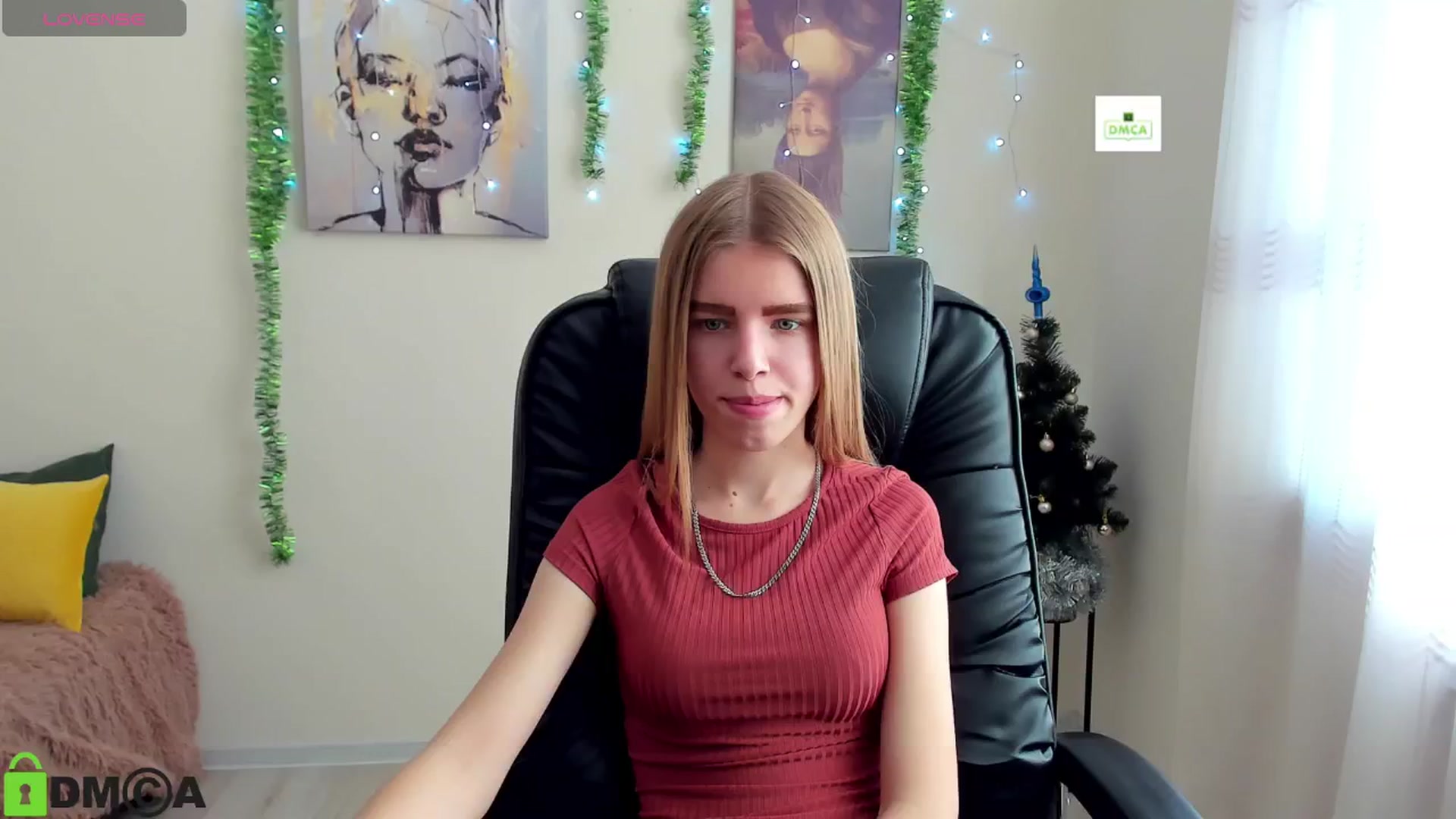 Gallery image thumbnail from Goldy_Emma's myfreecams stream on, 01/02/2025, 11:14 image 6 of 20