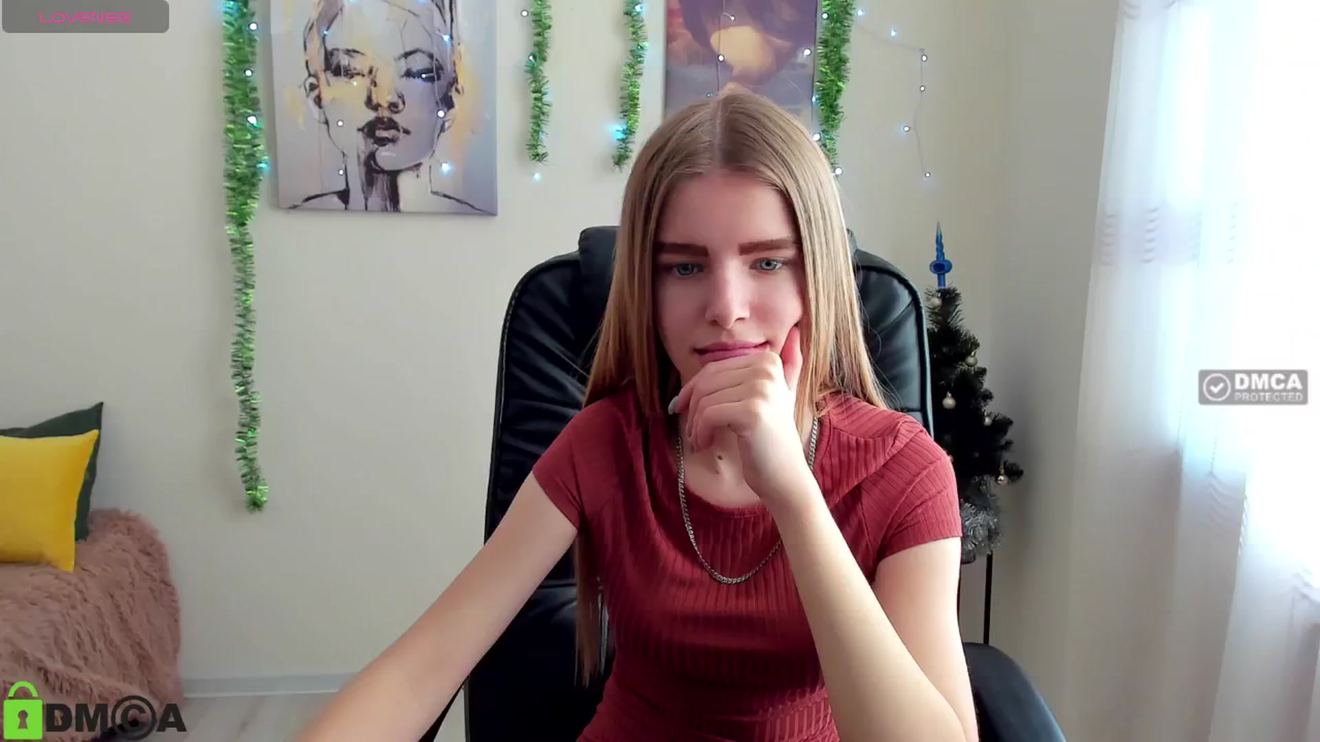 Gallery image thumbnail from Goldy_Emma's myfreecams stream on, 01/02/2025, 11:14 image 1 of 20