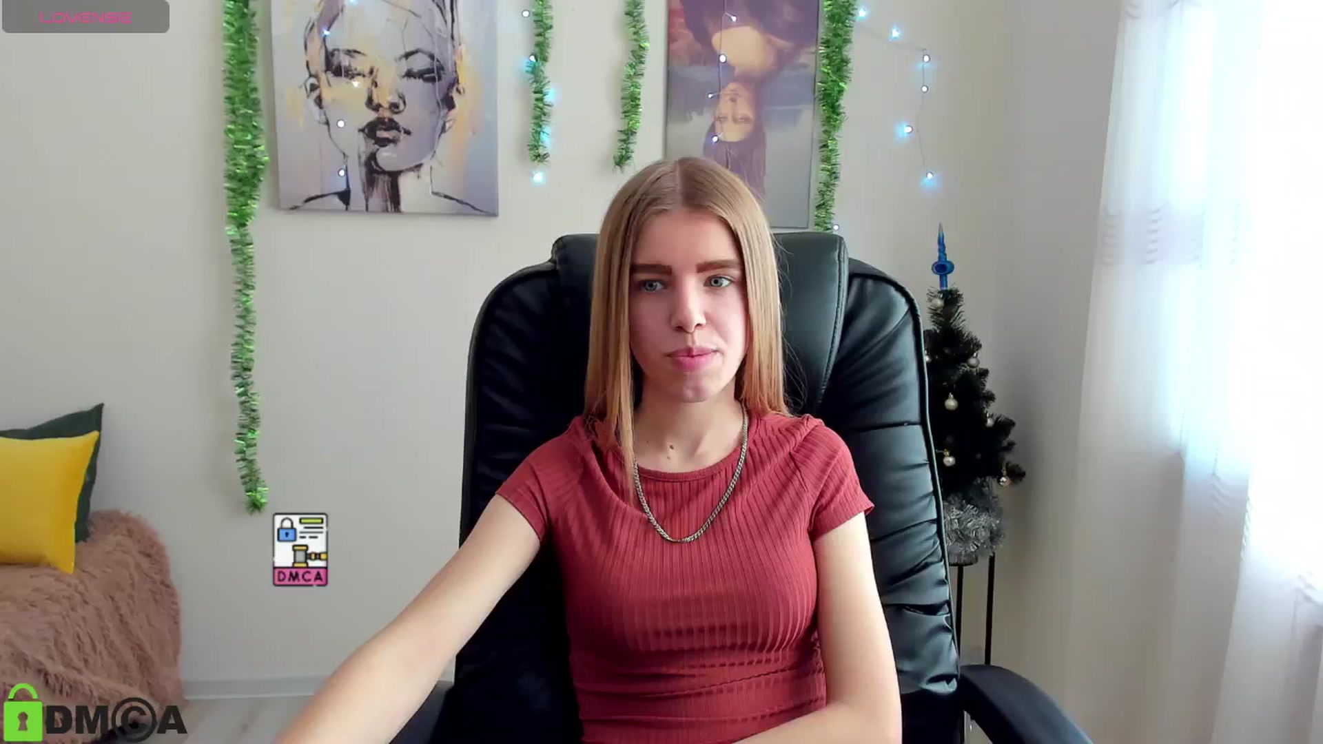 Gallery image thumbnail from Goldy_Emma's myfreecams stream on, 01/02/2025, 11:14 image 5 of 20