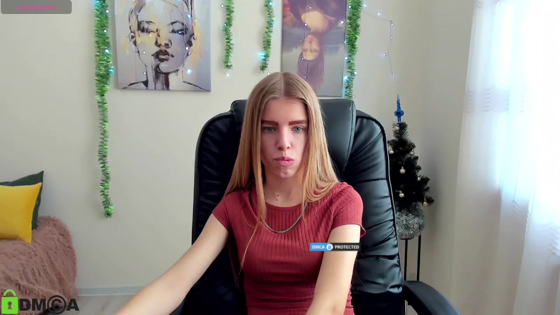 Gallery image thumbnail from Goldy_Emma's myfreecams stream on, 01/02/2025, 11:14 image 17 of 20