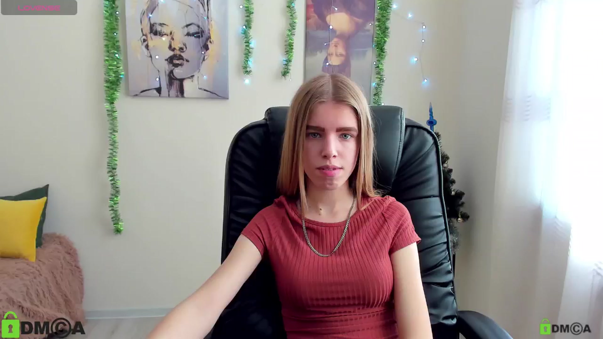 Gallery image thumbnail from Goldy_Emma's myfreecams stream on, 01/02/2025, 11:49 image 2 of 20