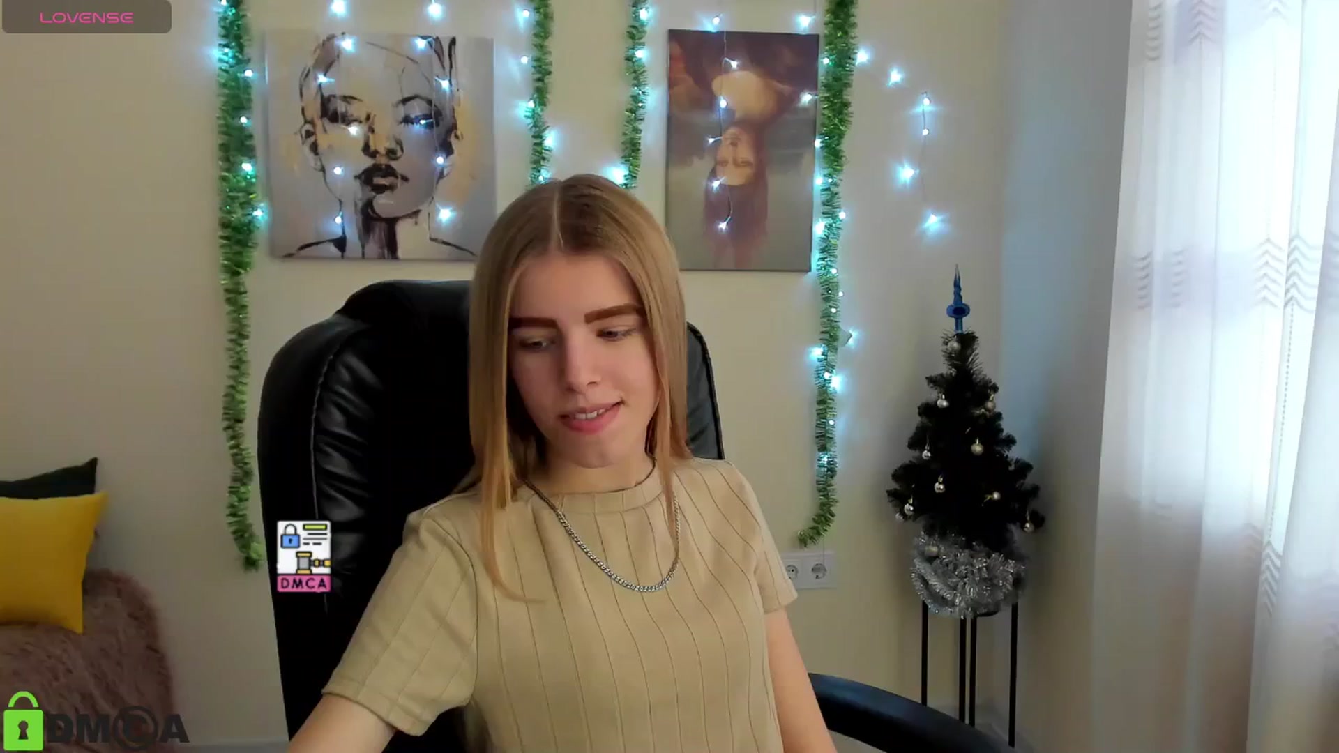 Gallery image thumbnail from Goldy_Emma's myfreecams stream on, 01/03/2025, 08:37 image 20 of 20
