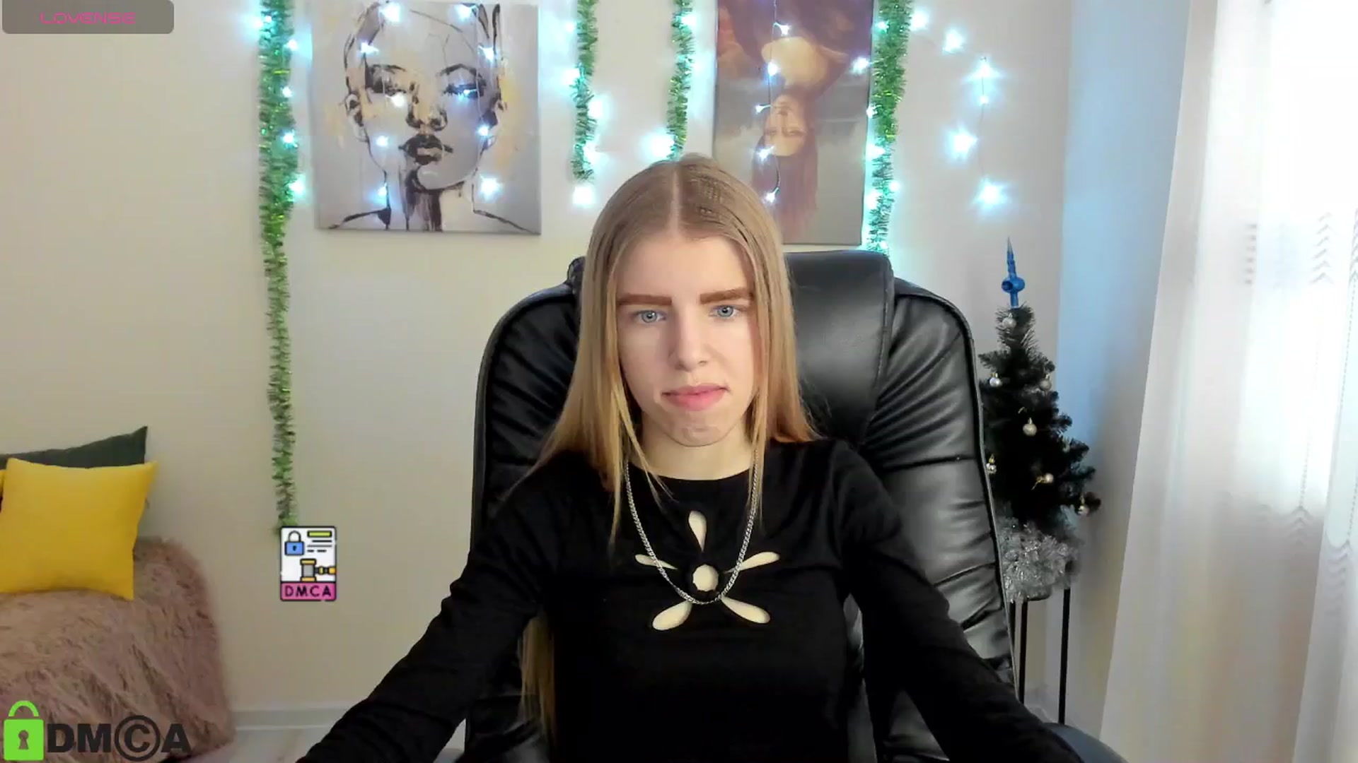 Gallery image thumbnail from Goldy_Emma's myfreecams stream on, 01/04/2025, 07:30 image 2 of 20