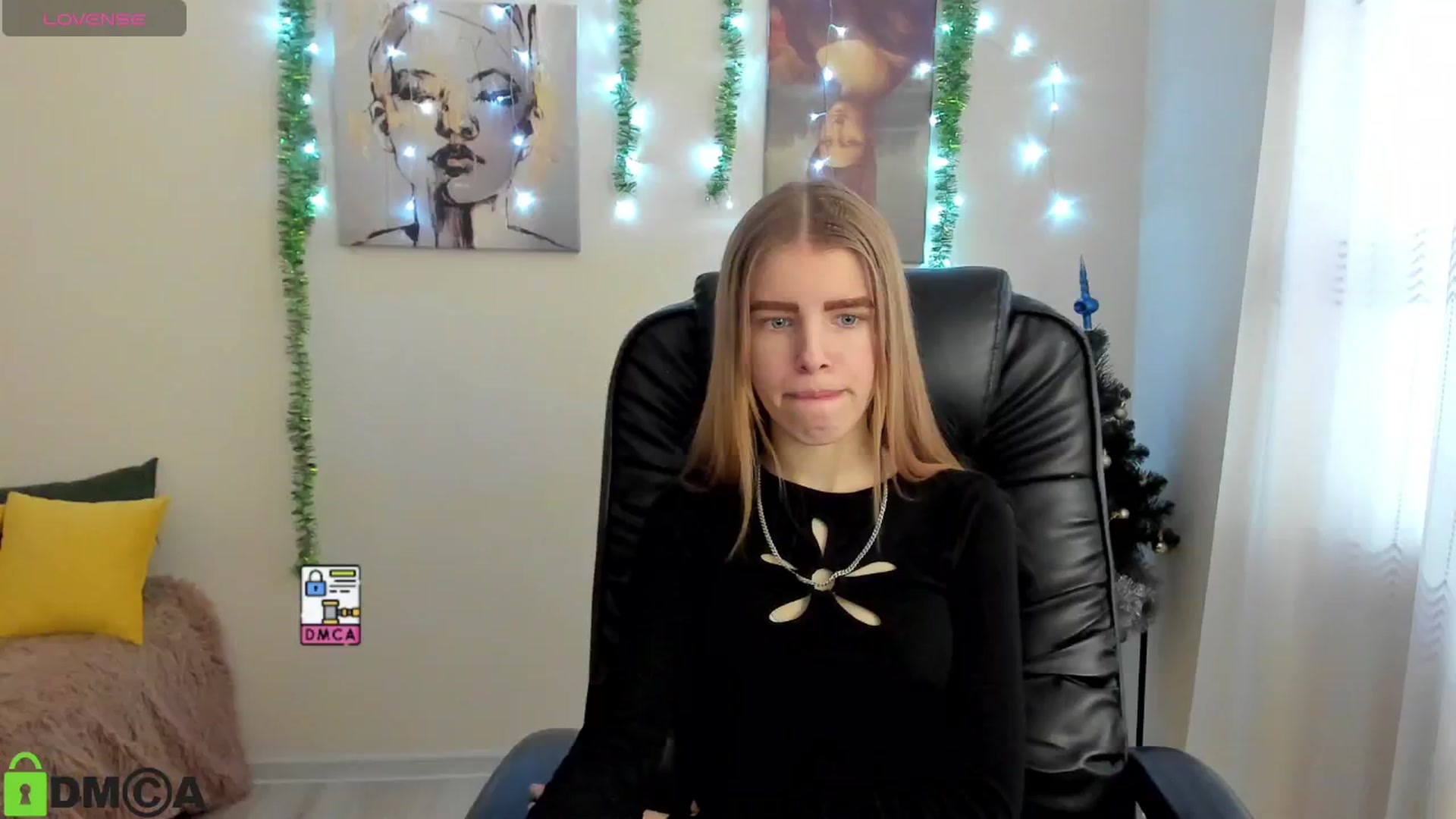 Gallery image thumbnail from Goldy_Emma's myfreecams stream on, 01/04/2025, 07:30 image 20 of 20