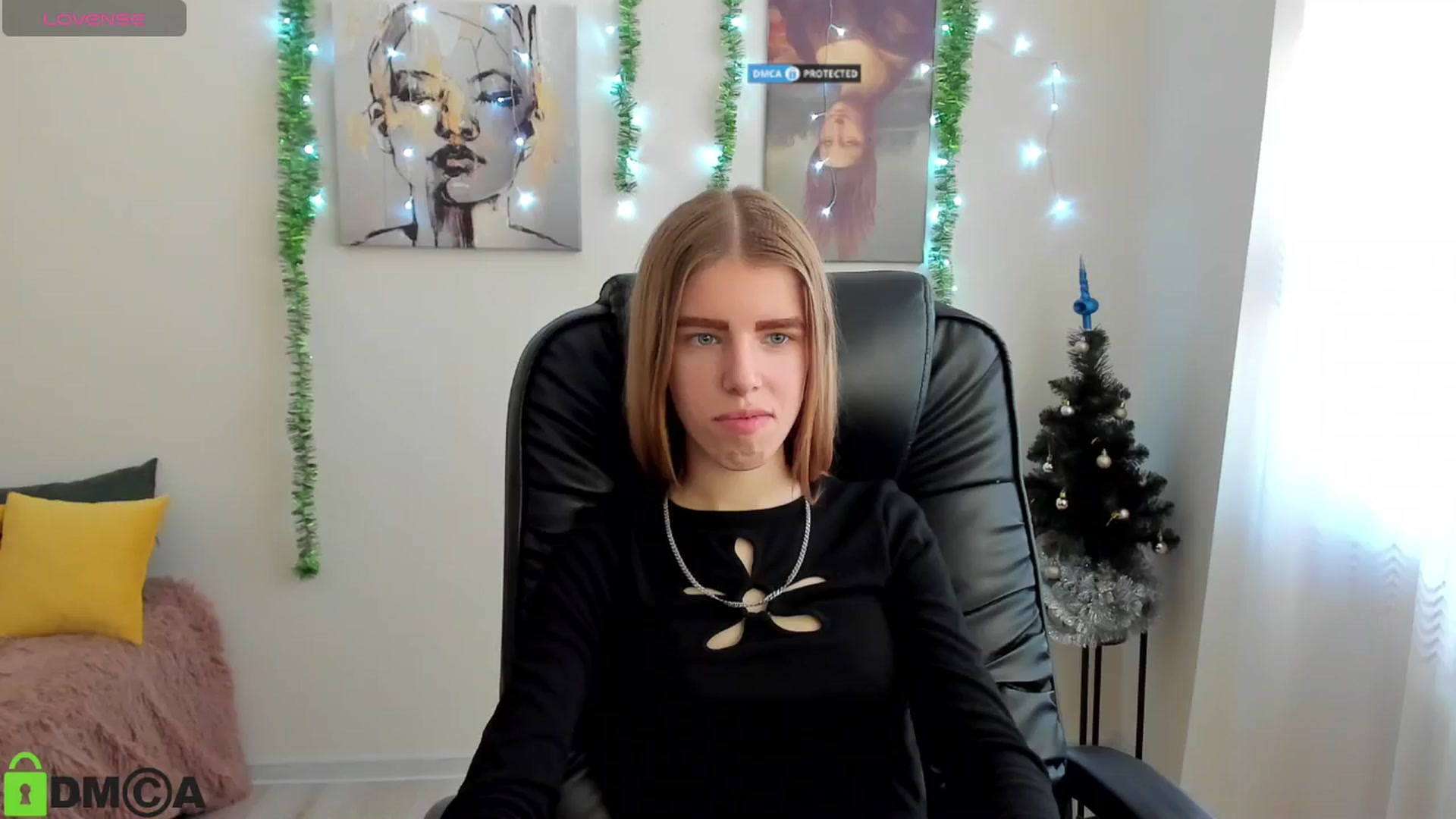 Gallery image thumbnail from Goldy_Emma's myfreecams stream on, 01/04/2025, 09:19 image 8 of 20