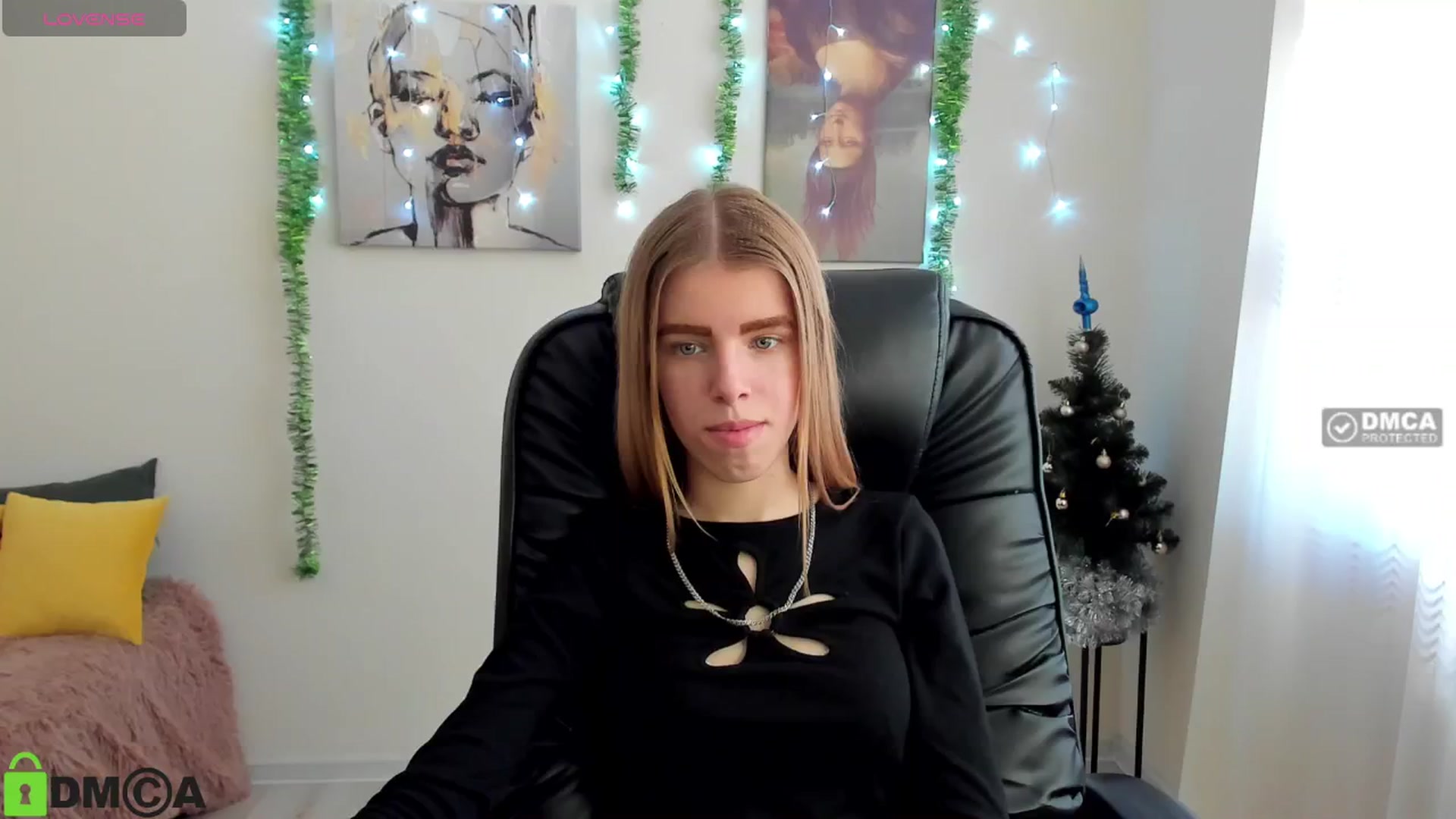 Gallery image thumbnail from Goldy_Emma's myfreecams stream on, 01/04/2025, 09:19 image 11 of 20