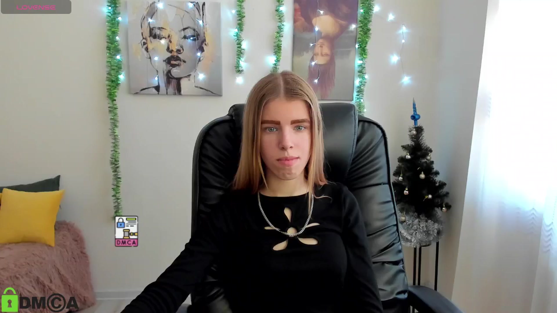Gallery image thumbnail from Goldy_Emma's myfreecams stream on, 01/04/2025, 09:19 image 5 of 20