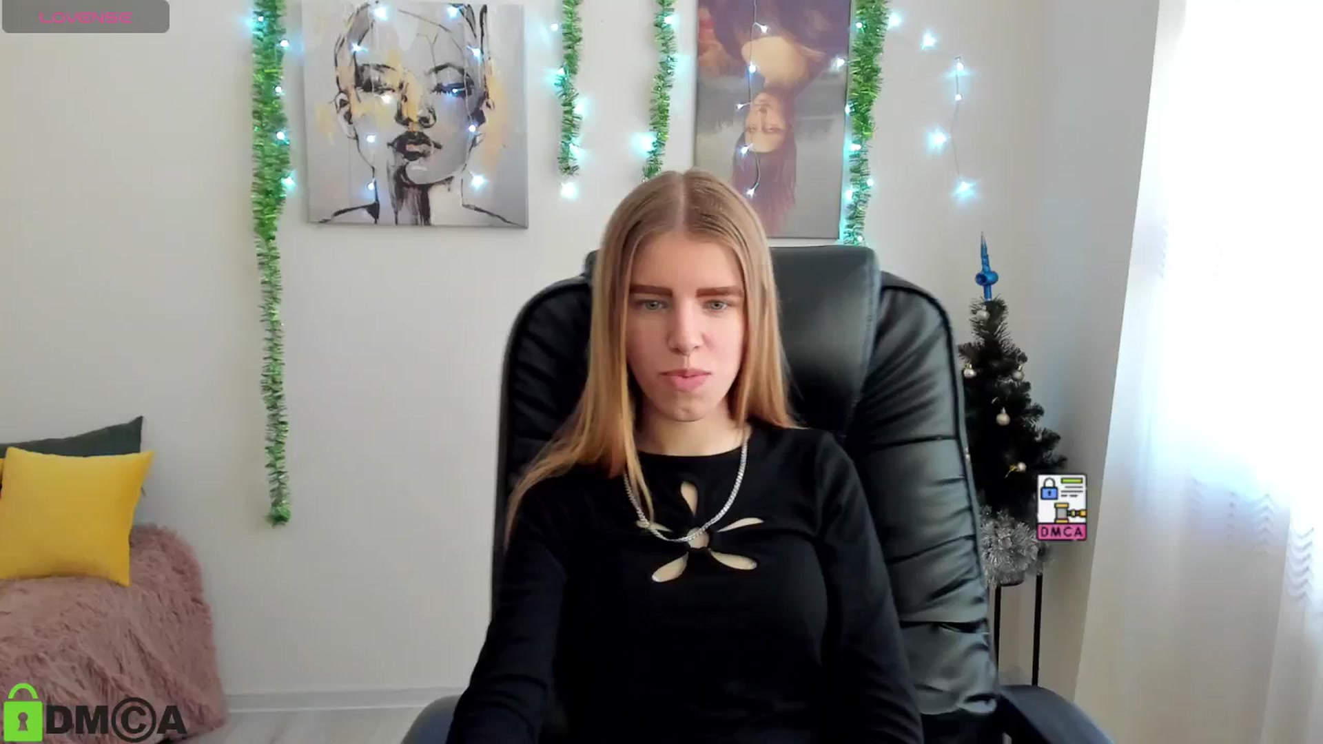 Gallery image thumbnail from Goldy_Emma's myfreecams stream on, 01/04/2025, 09:19 image 16 of 20