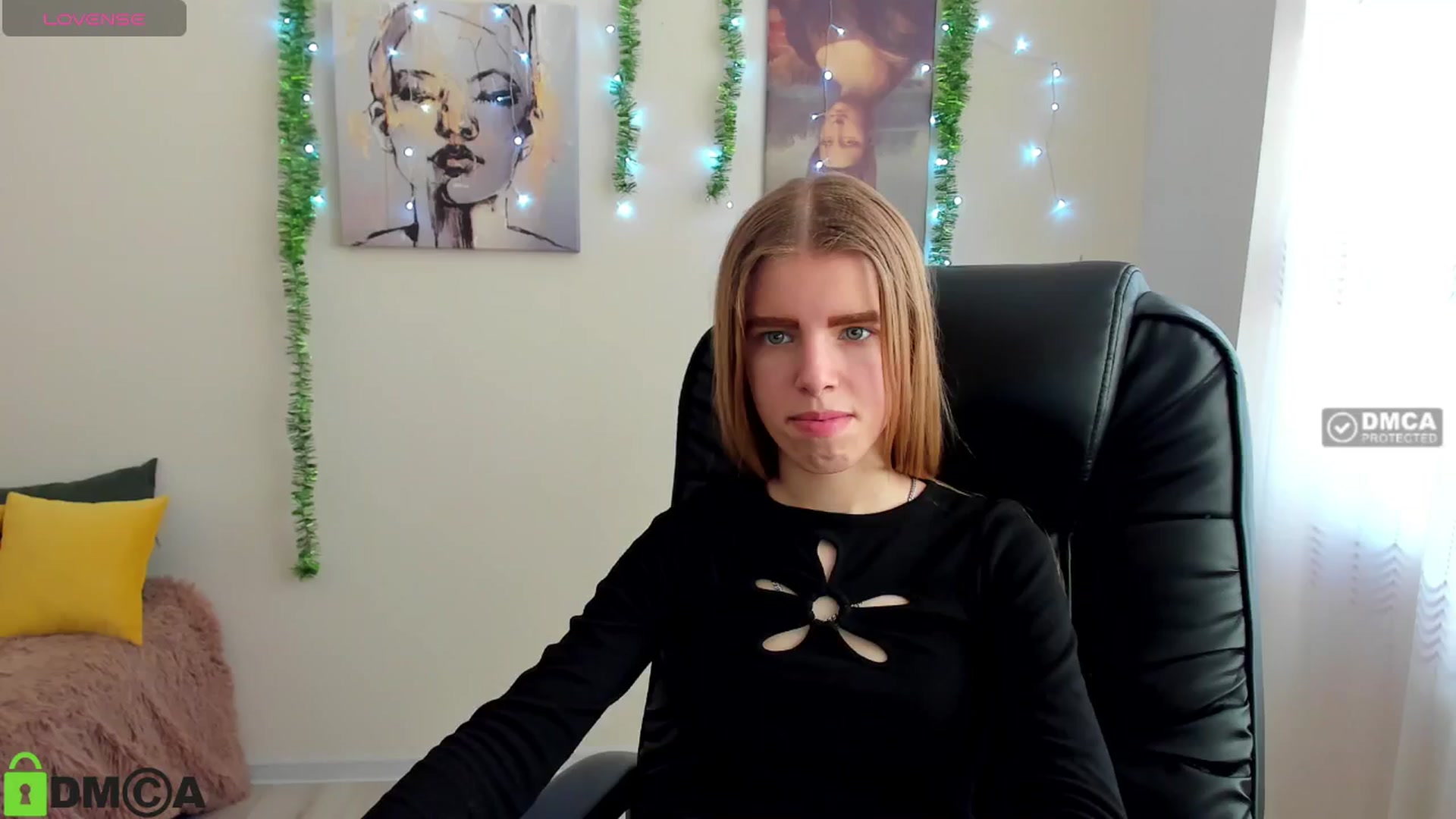 Gallery image thumbnail from Goldy_Emma's myfreecams stream on, 01/04/2025, 09:45 image 13 of 20